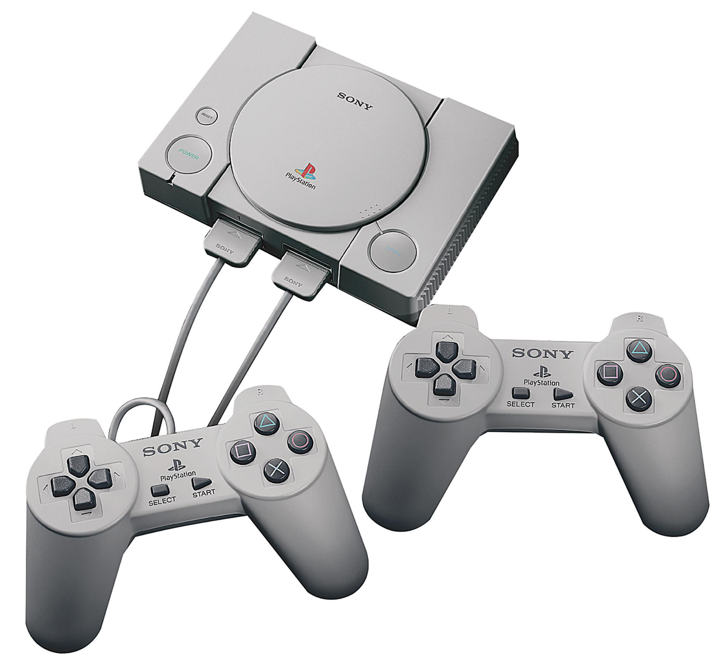Eine PlayStation 1-Konsole mit zwei angeschlossenen Controllern und zwei Controllern an der Seite.
