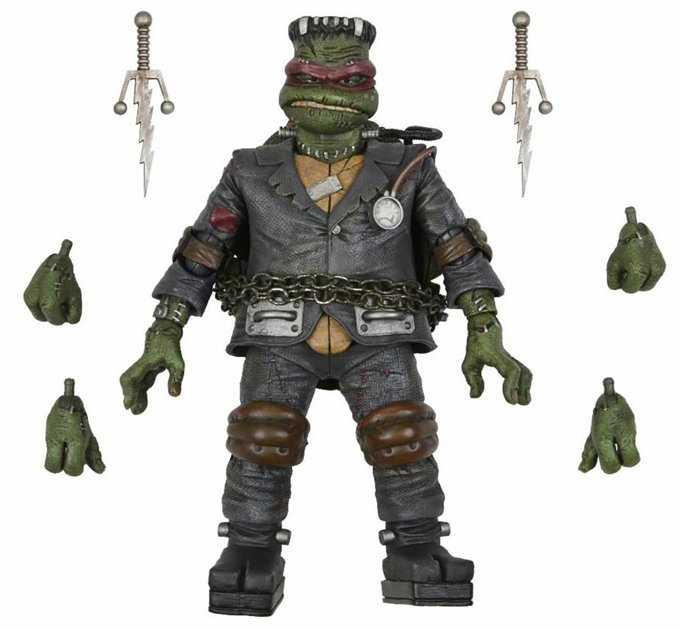 Frankenstein Teenage Mutant Ninja Turtle Actionfigur mit Zubehör auf weißem Hintergrund.