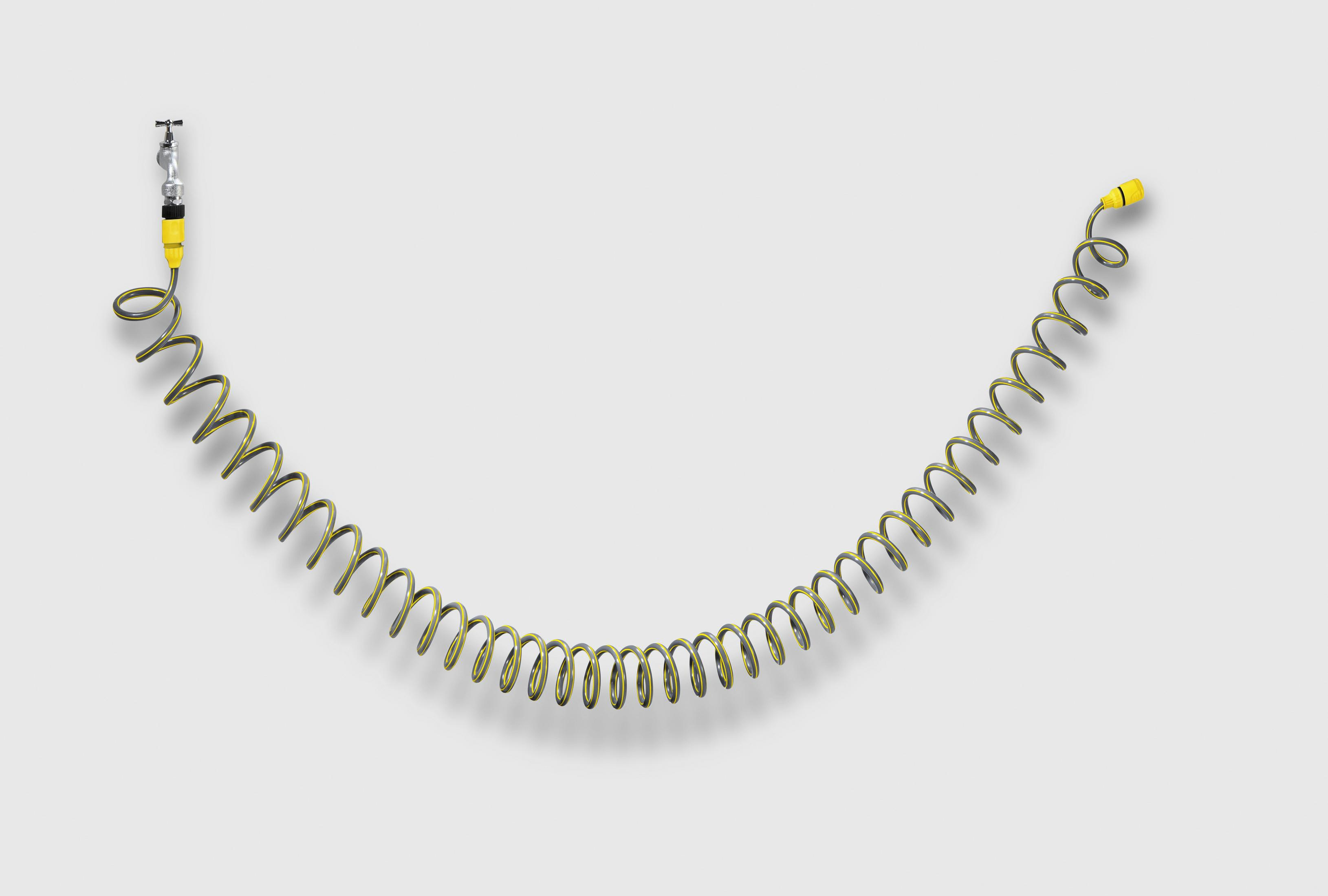 Manguera amarilla en espiral con conectores. Está curvada sobre un fondo blanco.