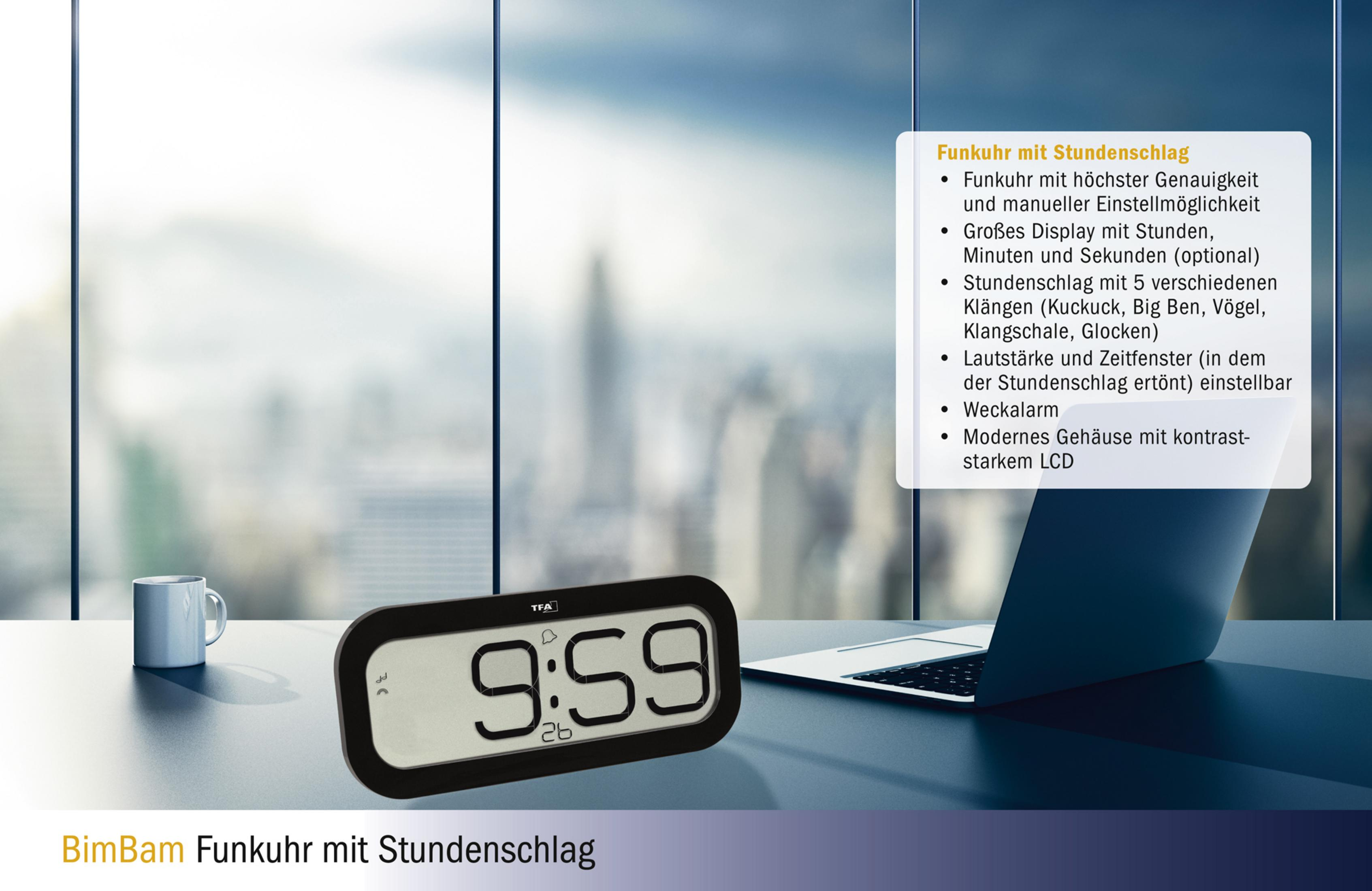 Eine Digitaluhr zeigt 9:59, mit einer Tasse und einem Laptop auf einem Schreibtisch. Text in einer Box rechts.