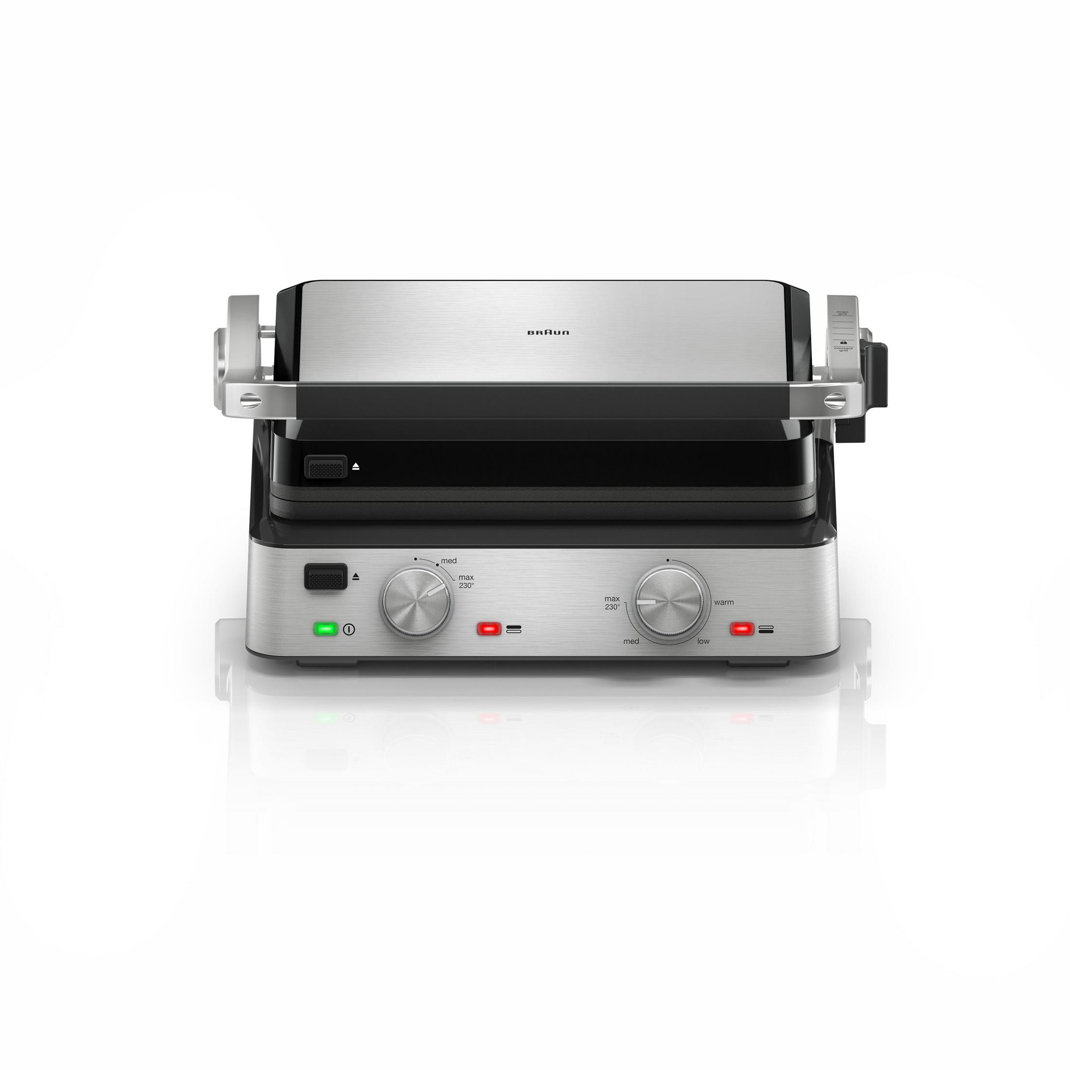 Ein silberner und schwarzer Panini-Grill. Er hat einen Griff oben und Bedienräder, mit weißem Hintergrund.
