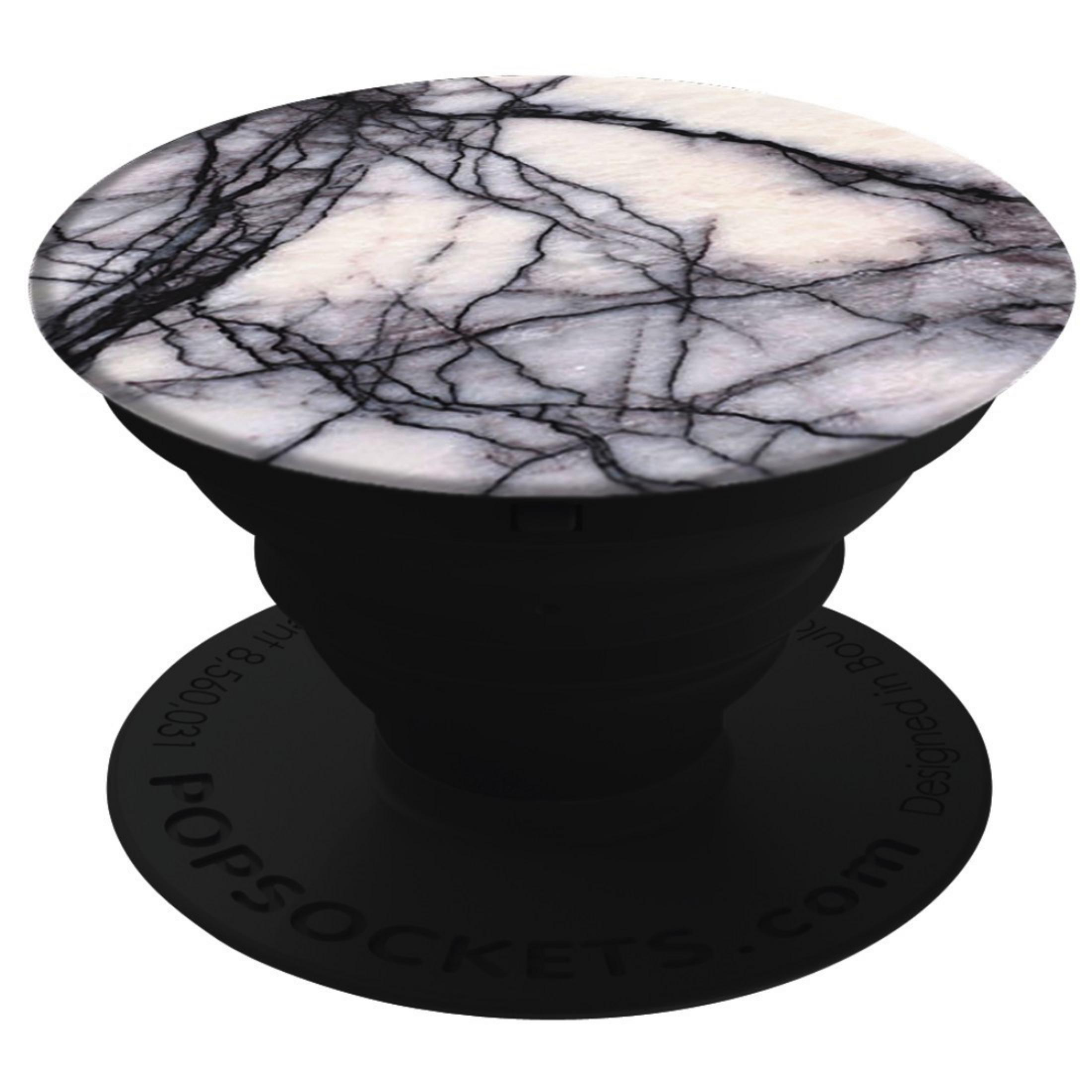 Schwarzer PopSocket mit weißem und schwarzem Marmormuster, auf weißem Hintergrund.