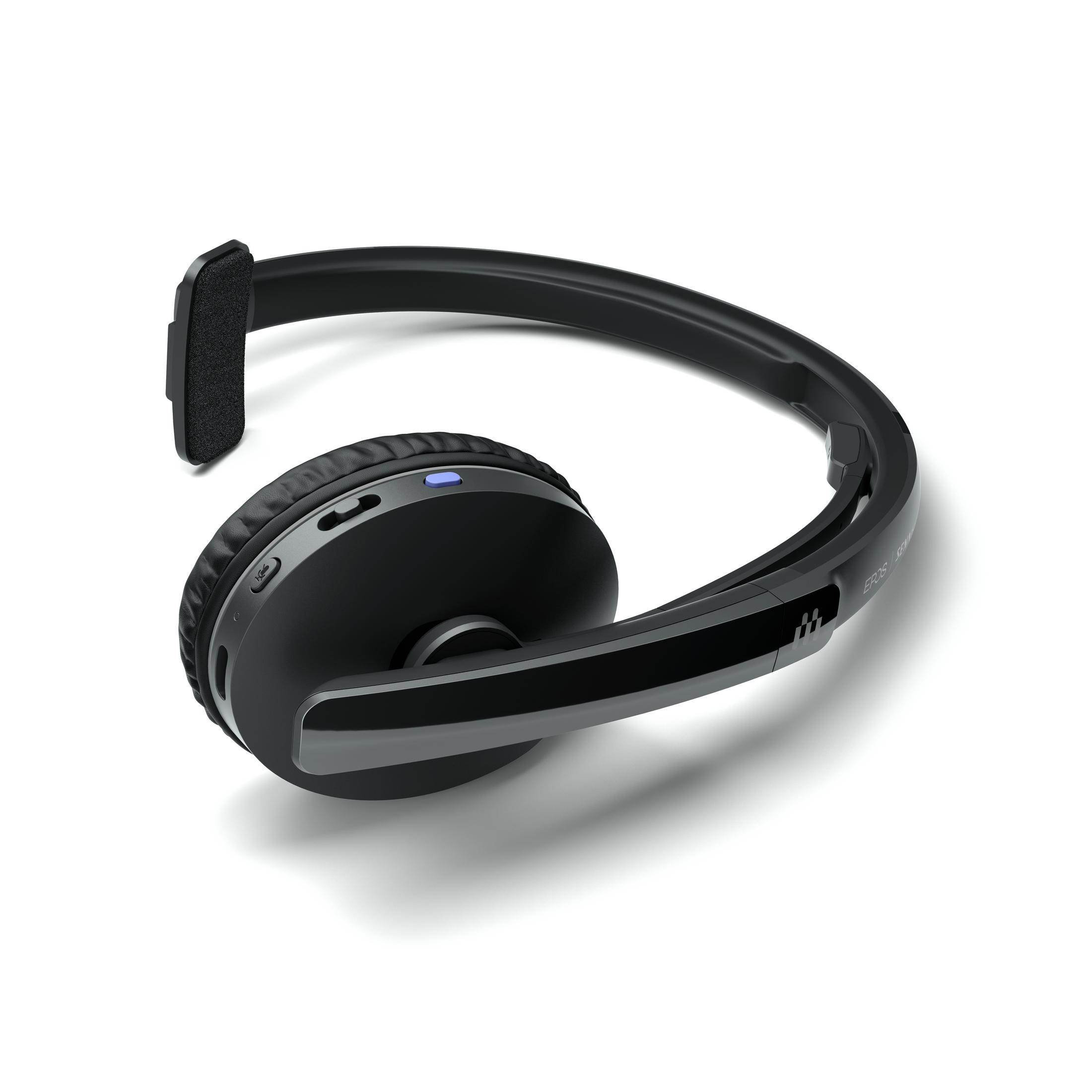 Cuffie nere con fascia curva, padiglione auricolare con comandi e cuscinetto imbottito.