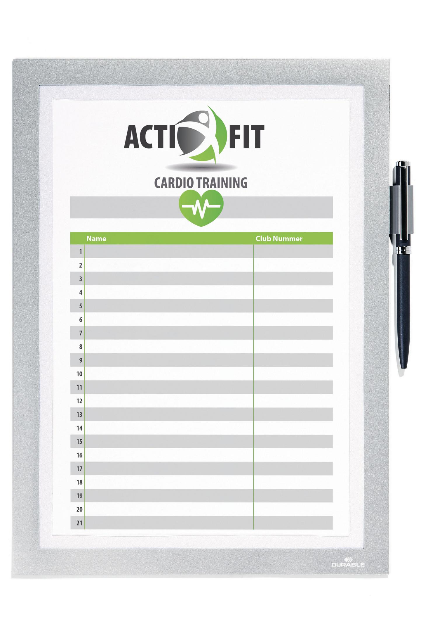 A4-Papier mit 'Acti Fit'-Logo und Cardio-Training-Chart, mit einem Stift.