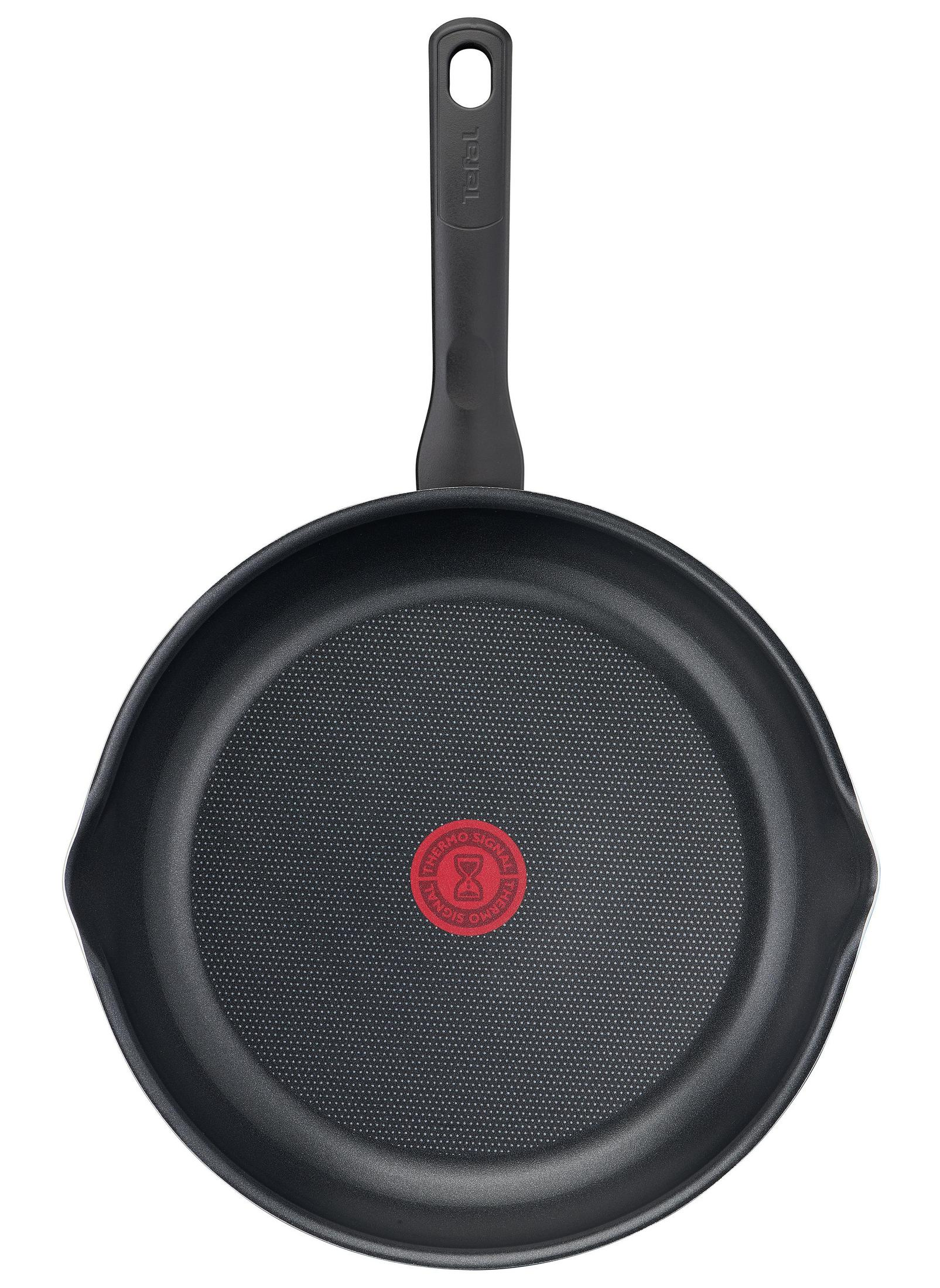 Czarna patelnia z czerwonym logo, marka T-fal.