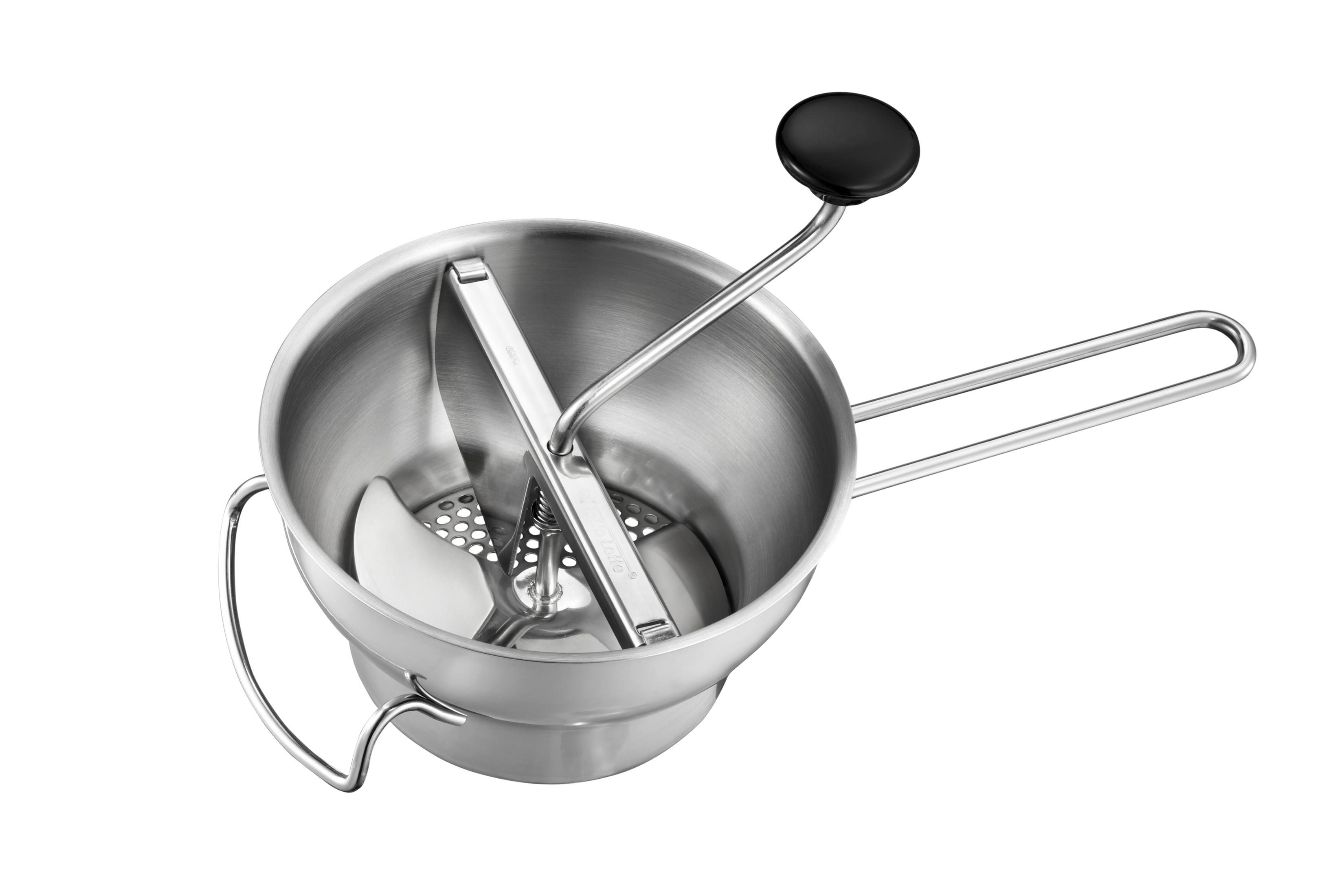 Eine glänzende, rostfreie Küchenmaschine mit Griff und schwarzem Knopf.