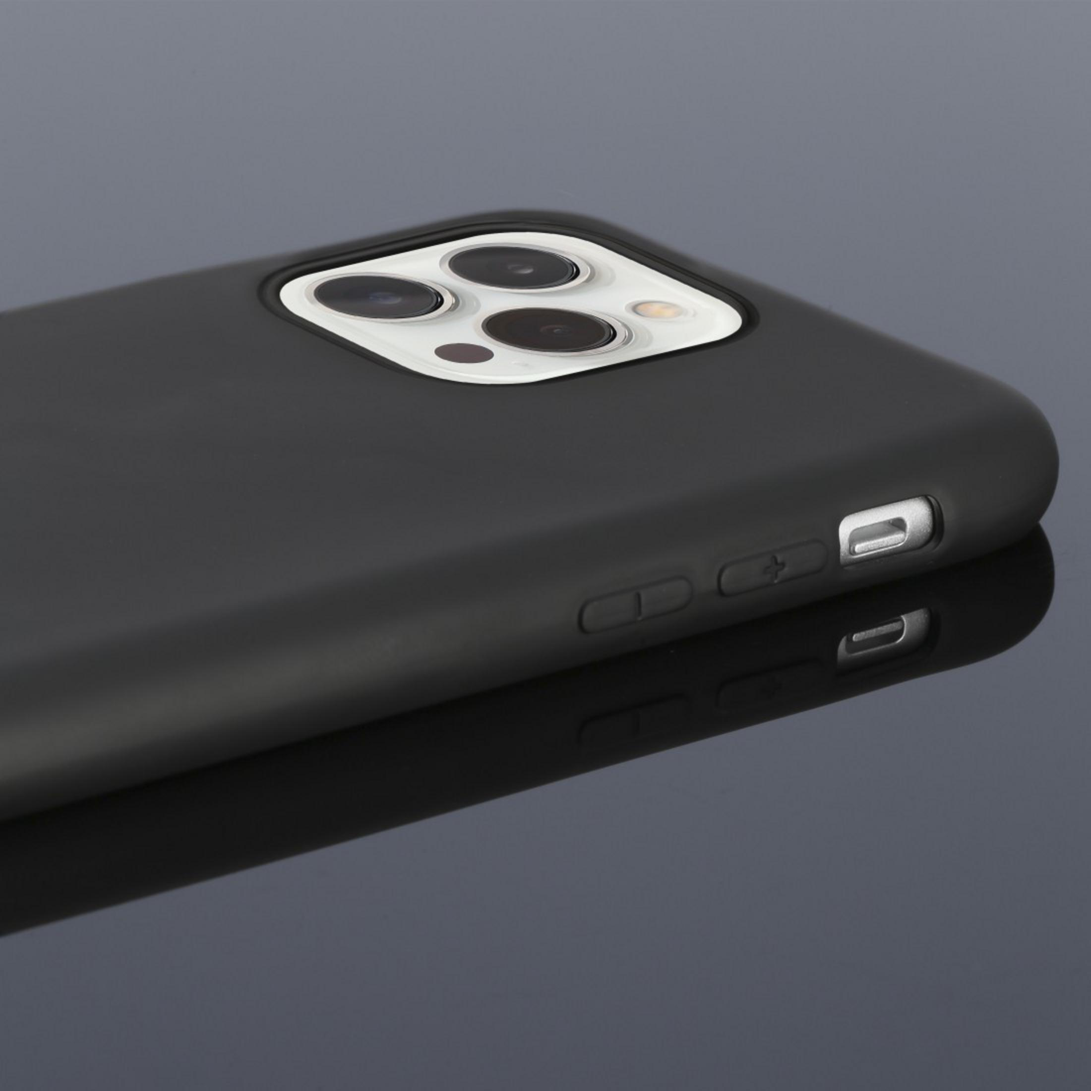 Zbliżenie czarnego etui na telefon na ciemnej powierzchni, pokazujące obiektywy aparatu i boczne przyciski.