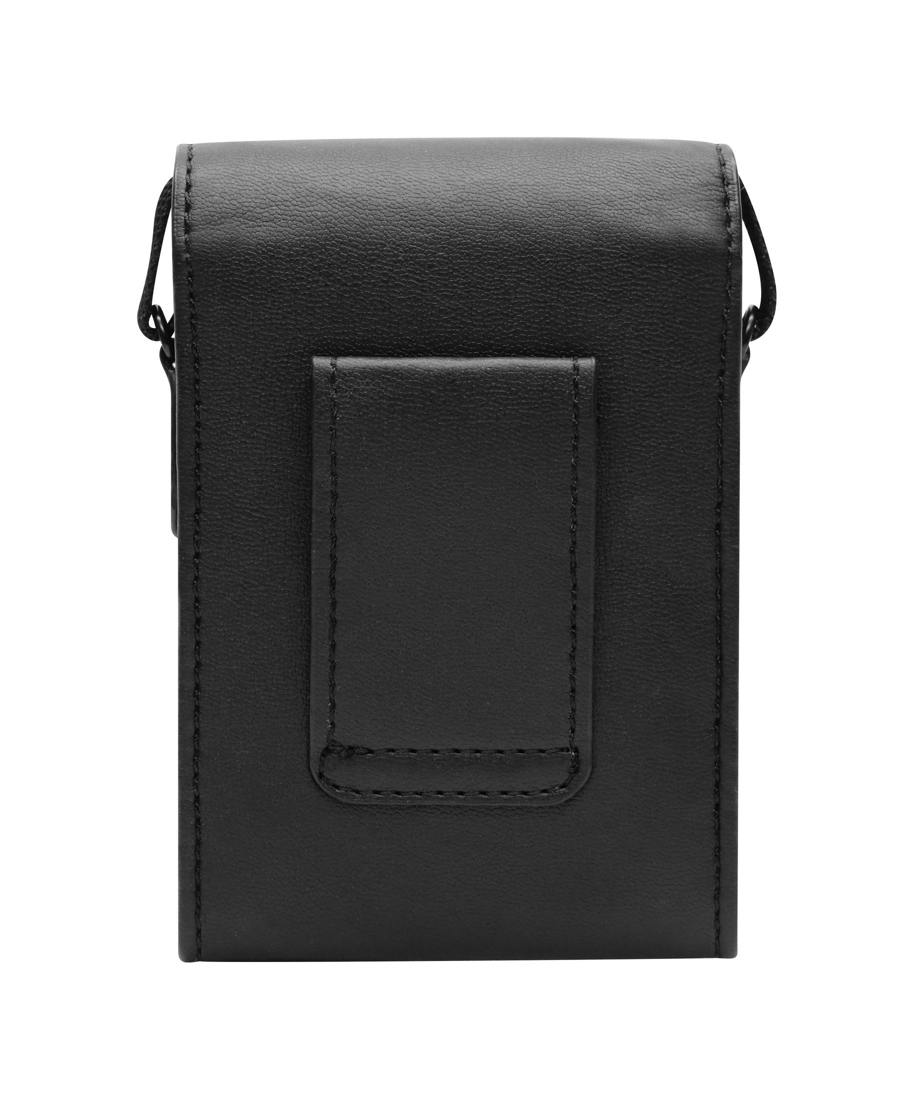 Black camera case, the back view. It has a belt loop on the back.