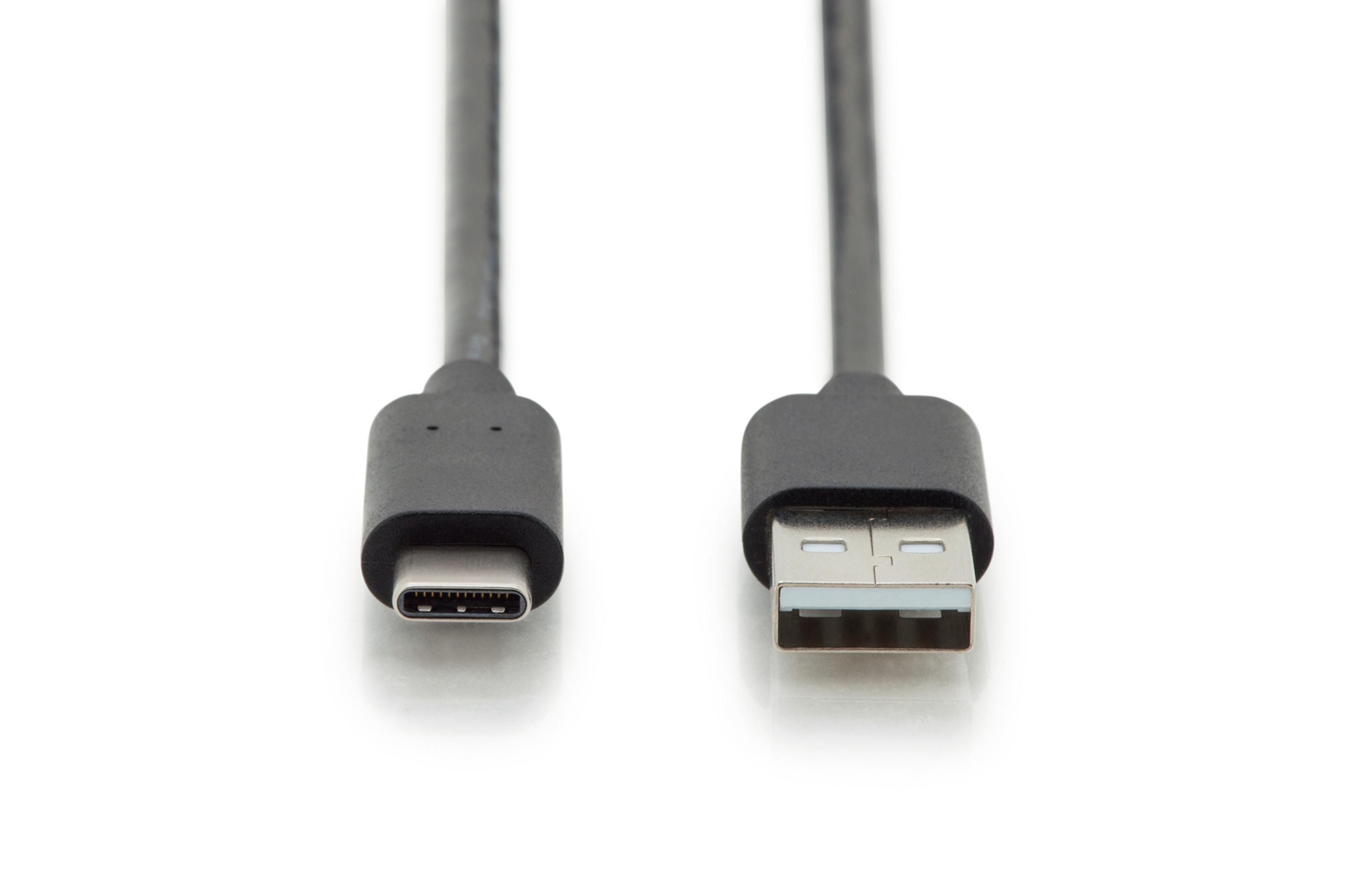 Twee zwarte USB-kabels, één USB-C en één USB-A connector.