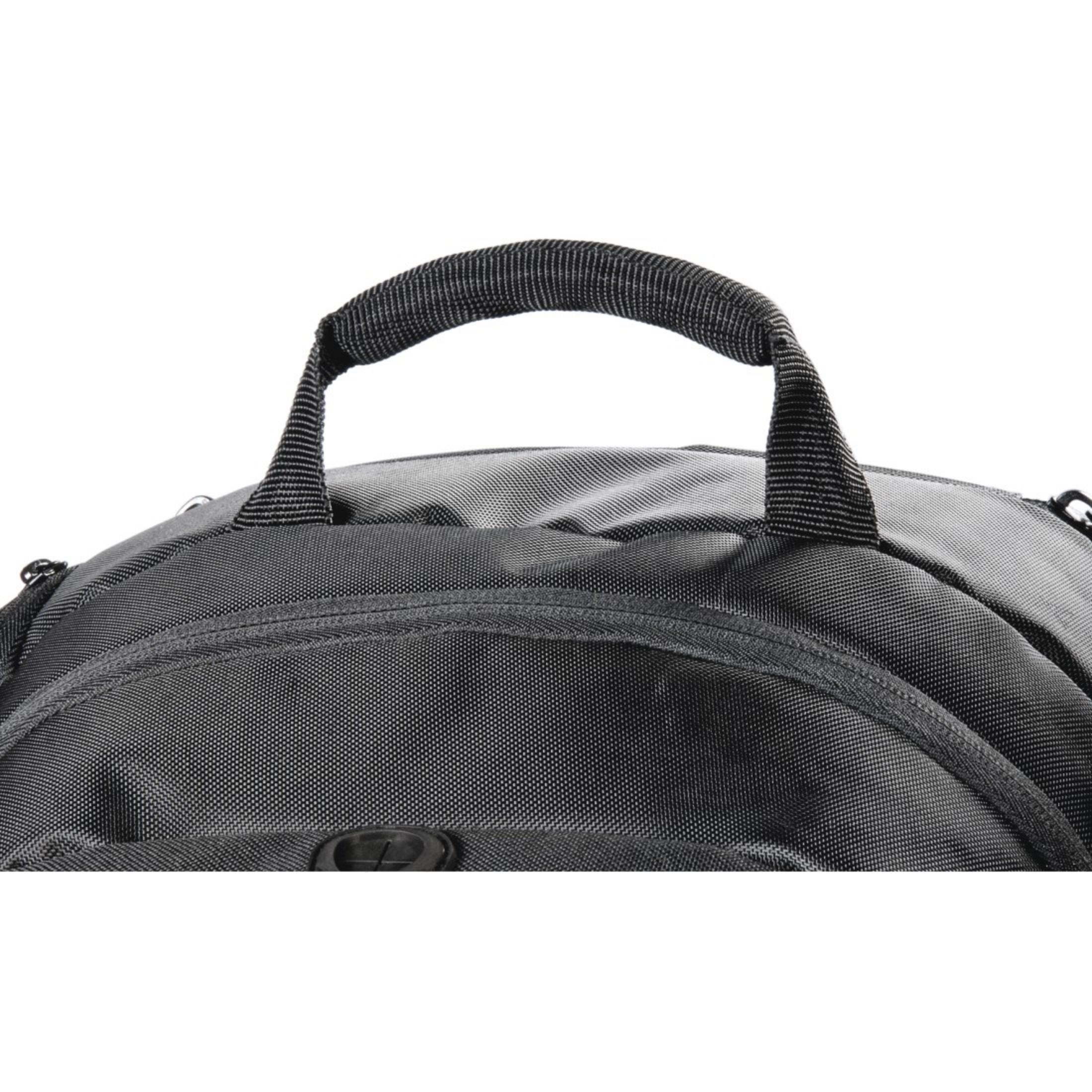 Schwarzer Rucksackgriff. Schwarzer Hintergrund.