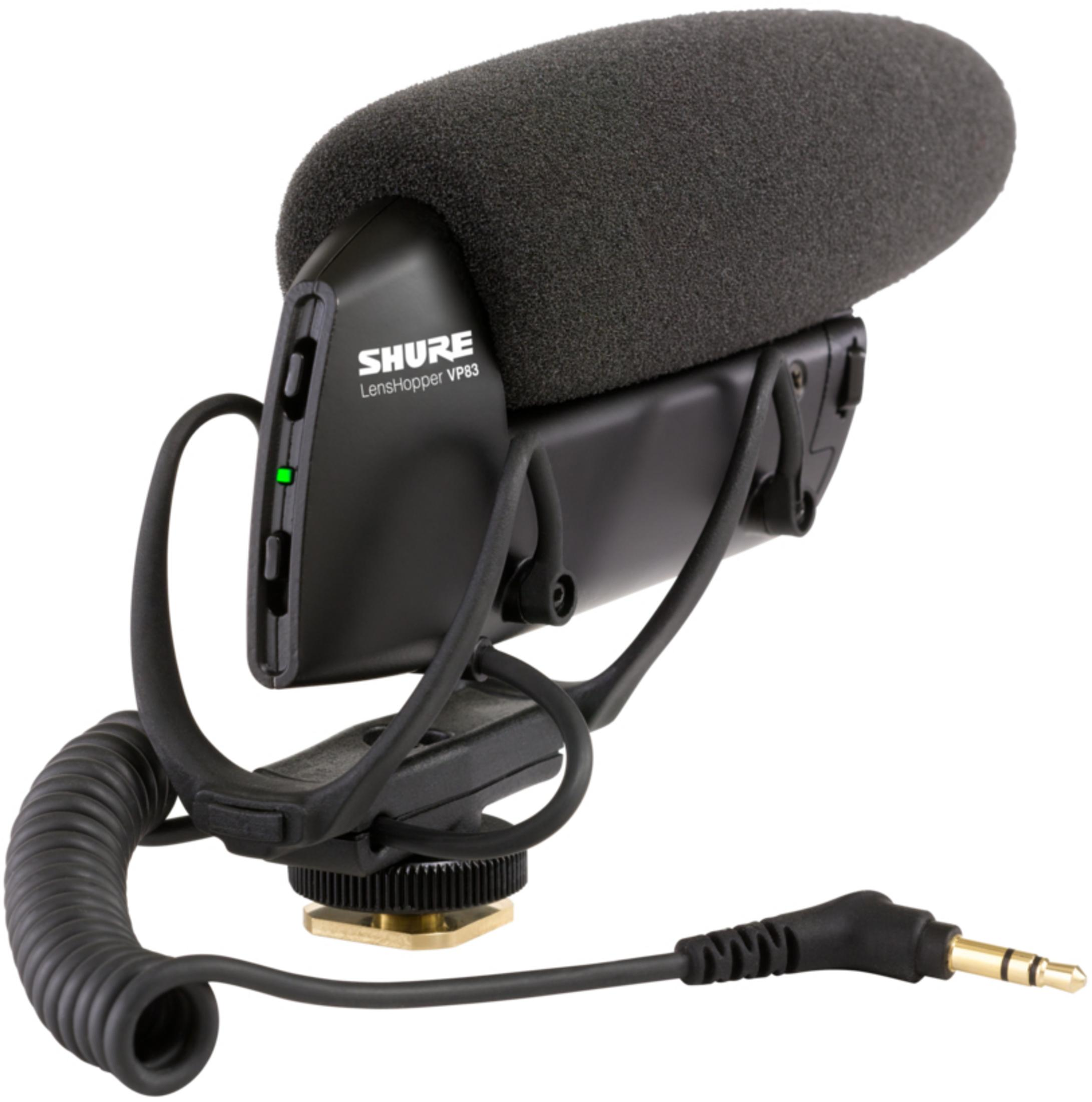 Microfono Shure LensHopper VP83 nero con parabrezza in schiuma, isolato.
