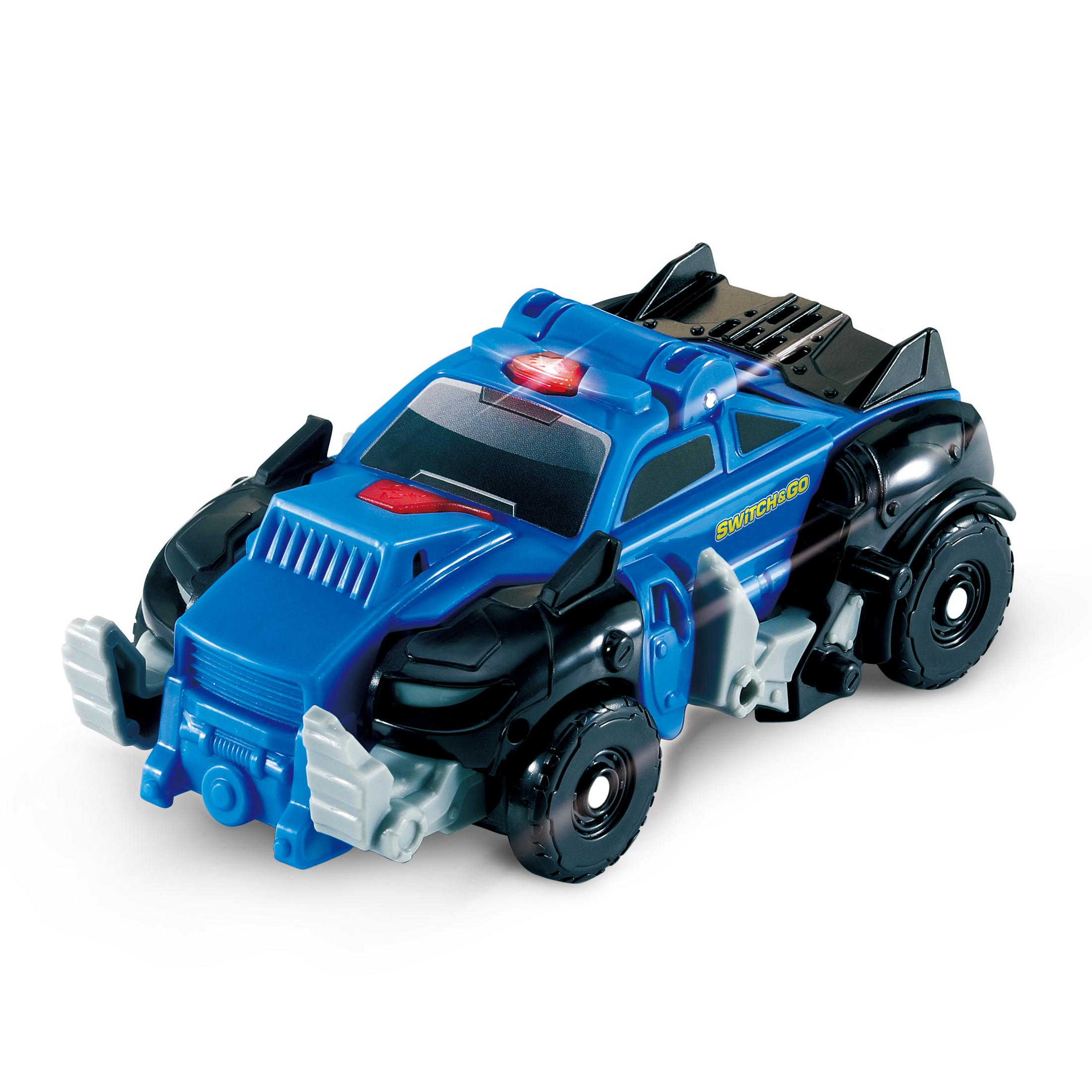 Ein blaues Spielzeugpolizeiauto mit schwarzen Akzenten. Weißer Hintergrund.