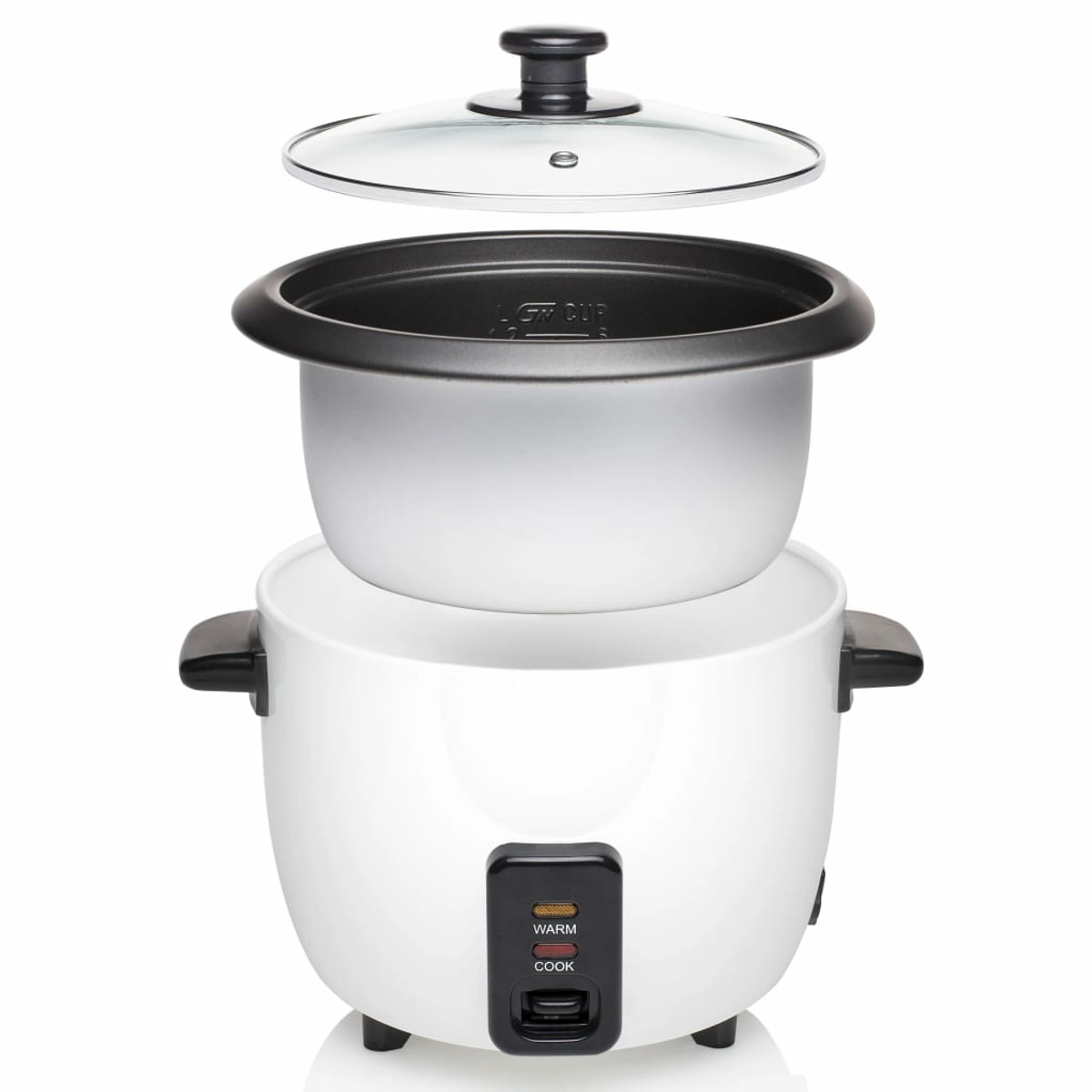 Biały garnek do ryżu z czarnymi akcentami i szklaną pokrywką, odizolowany na białym tle.