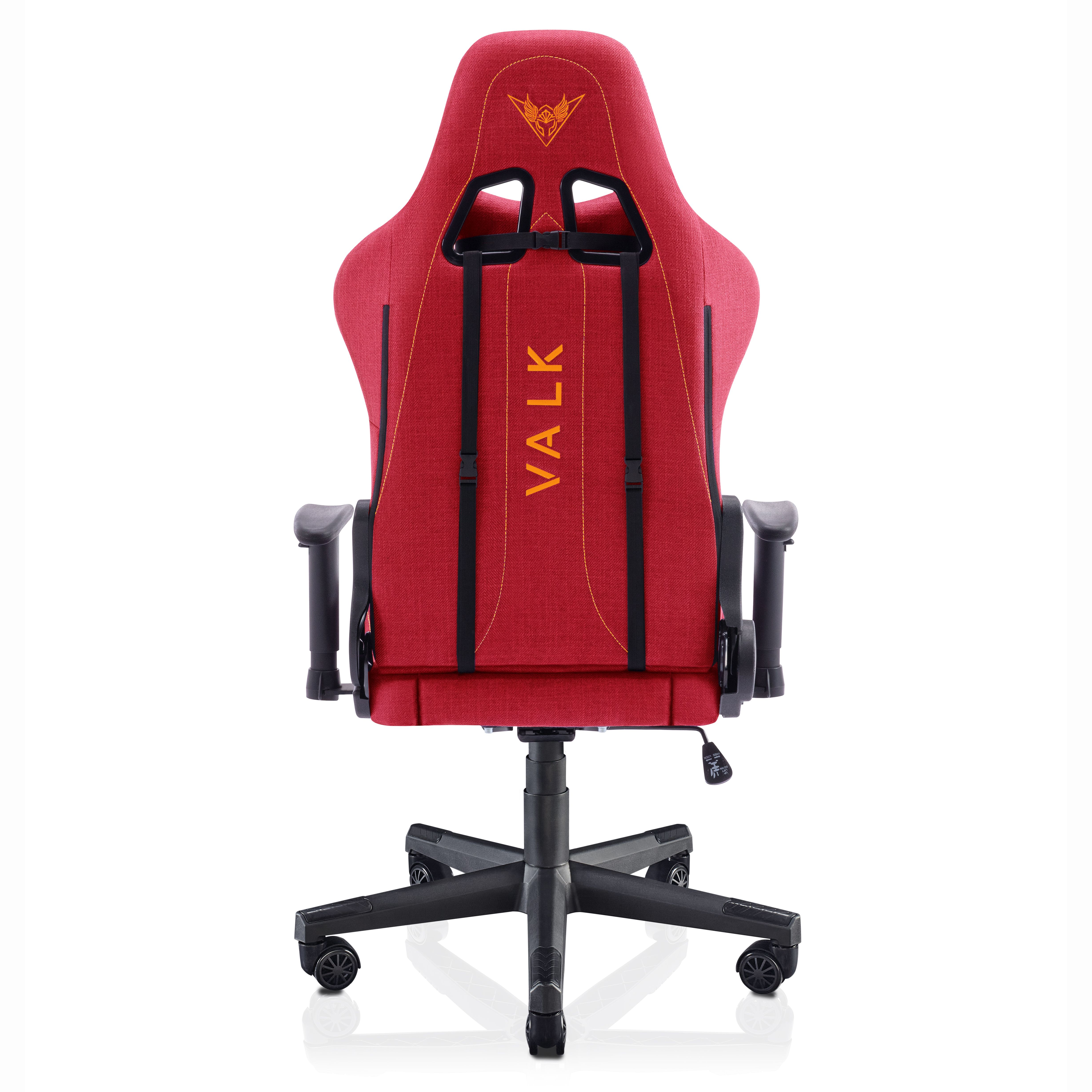 Silla gaming roja con detalles negros. La palabra VALK está en el respaldo en amarillo.