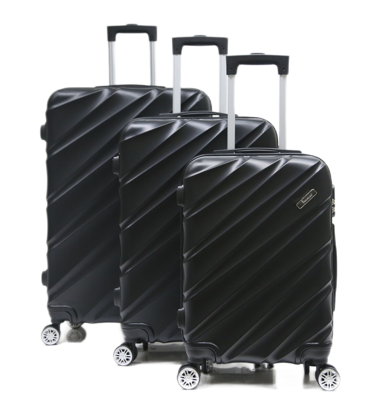 Set aus drei schwarzen Koffern in verschiedenen Größen.