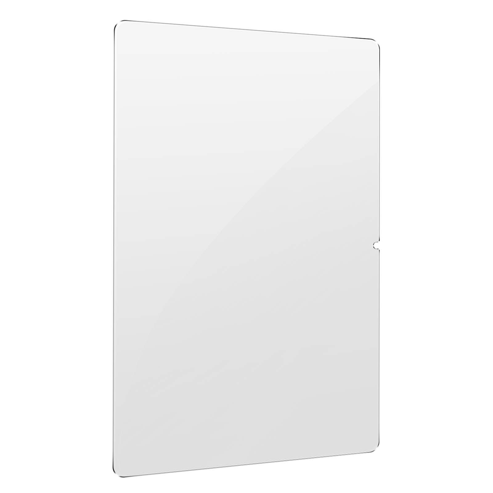 Un protector de pantalla de vidrio rectangular transparente contra un fondo blanco.