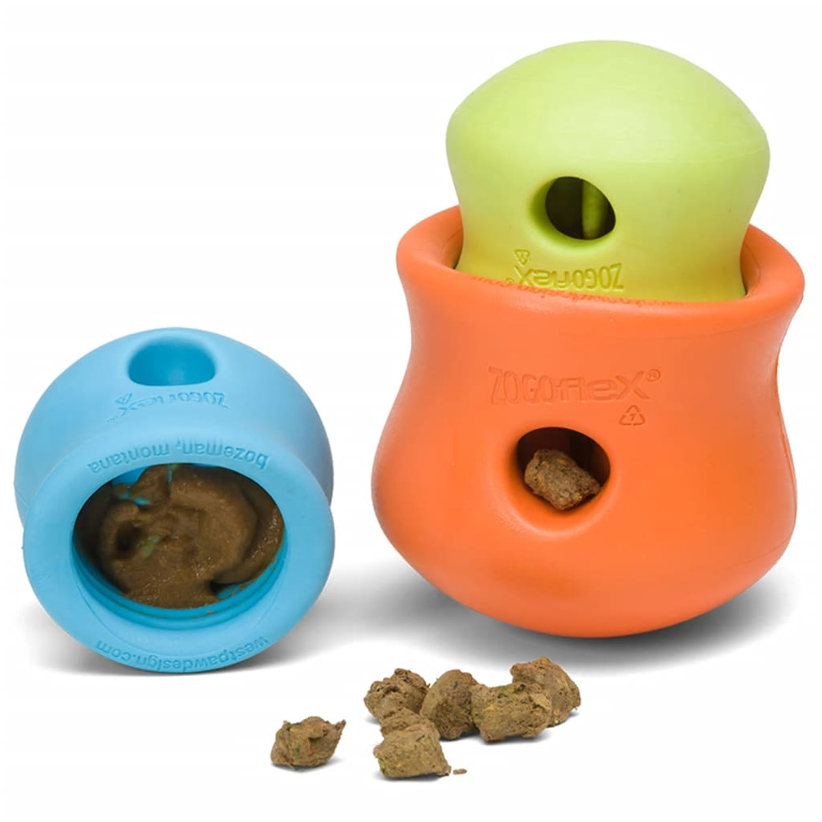 Due giocattoli per cani. Uno ha una base blu con cibo, l'altro è verde e arancione.
