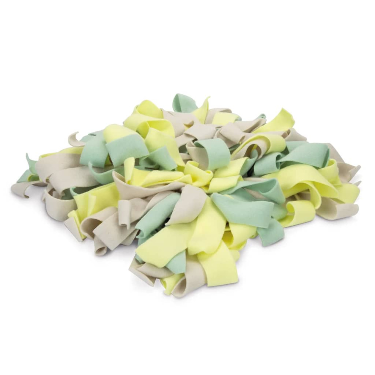 Un gioco puzzle per cani con nastri gialli, verdi e grigi. È su sfondo bianco.