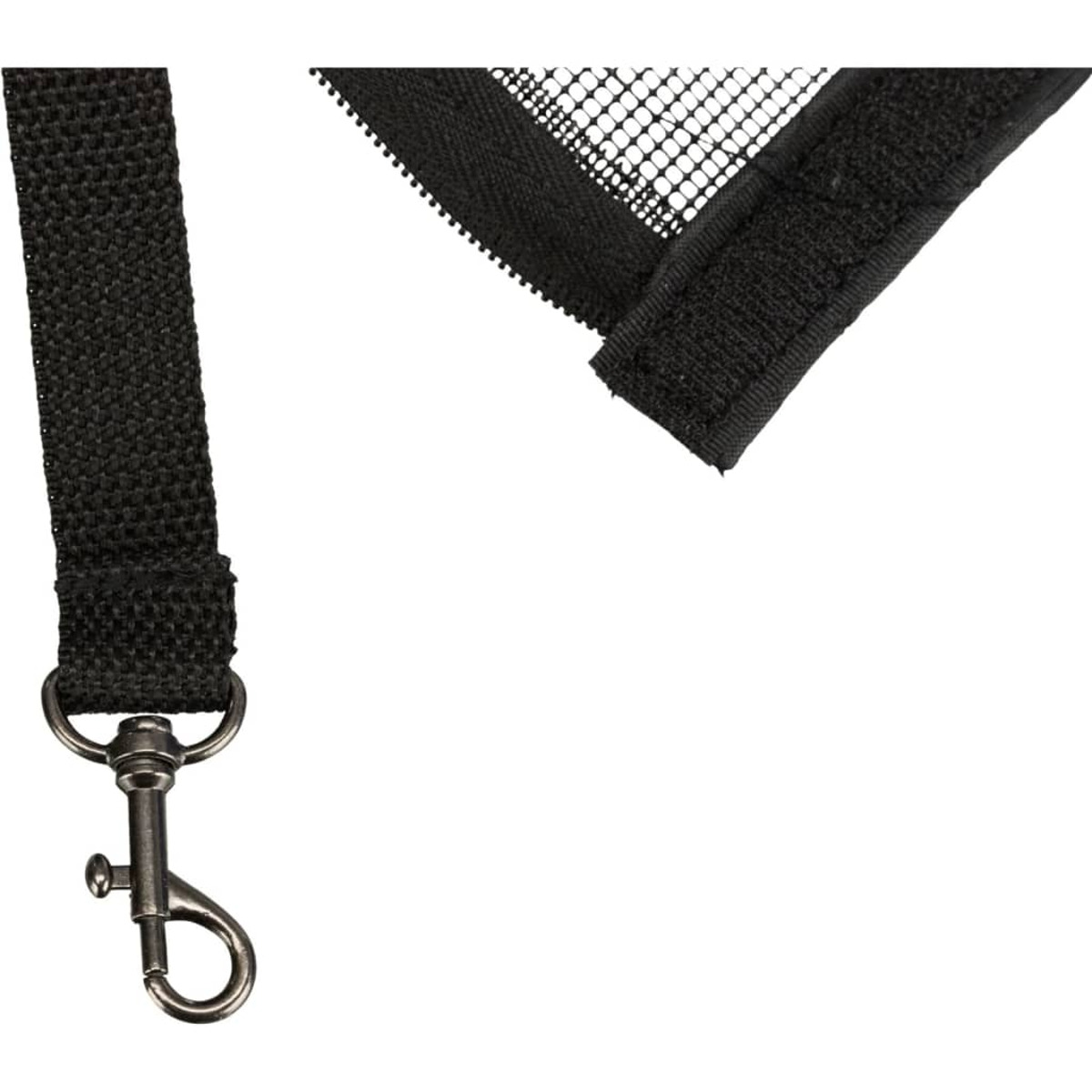 Czarna smycz dla psa z metalowym zapięciem i detalami, zbliżenie.