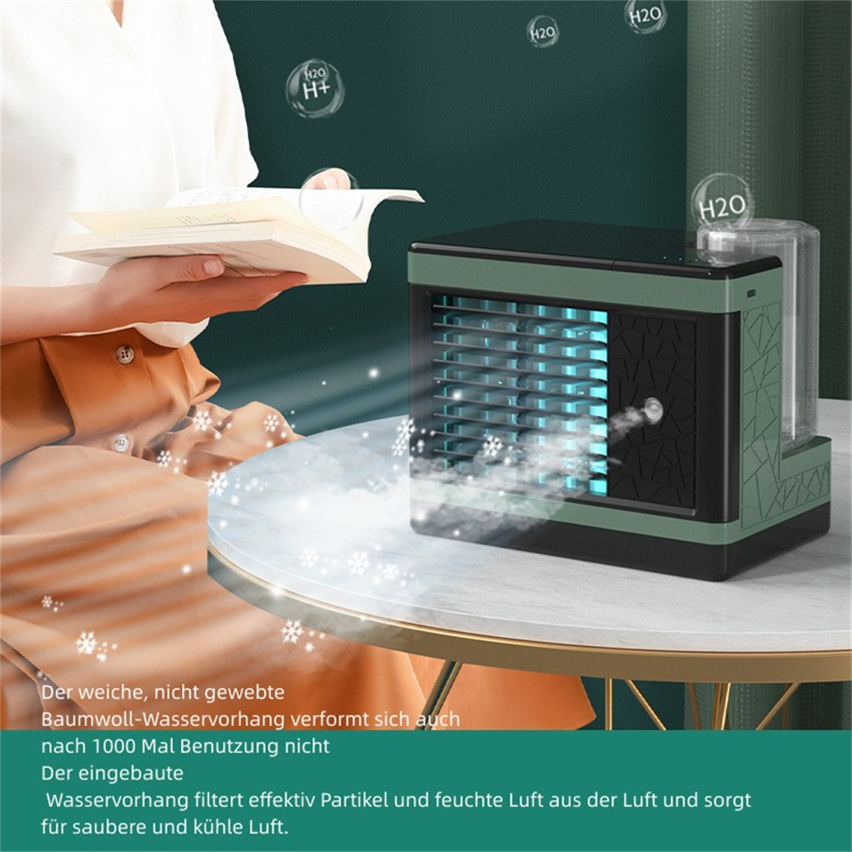 Ein kleiner Luftkühler mit Wasser. Ein Buch wird davor gehalten. Text und Schneeflocken drumherum.