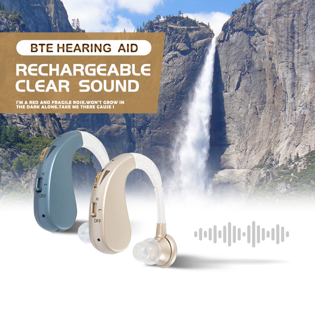 Zwei Hörgeräte, blau und gold, mit Wasserfall im Hintergrund. Text: Wiederaufladbarer klarer Klang.