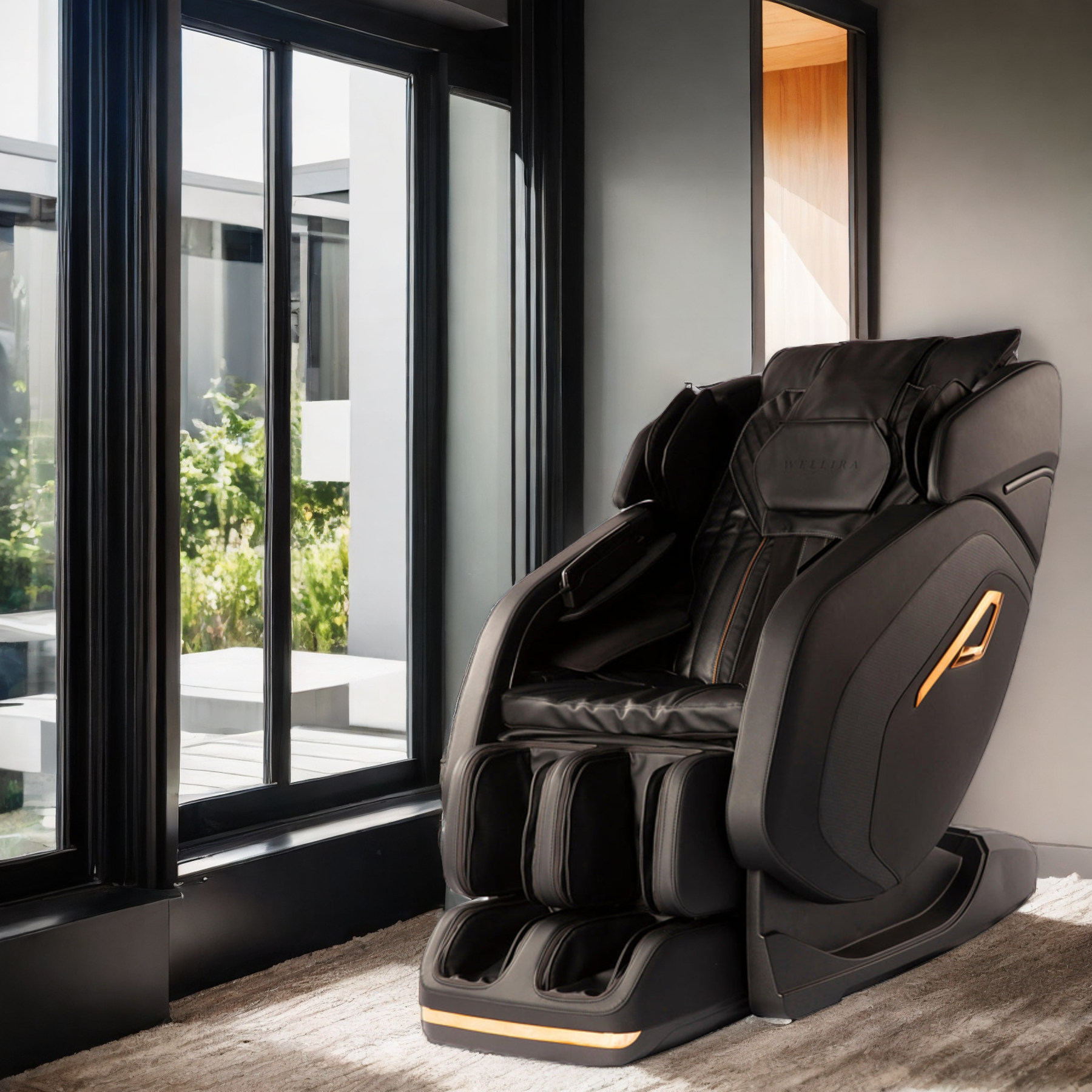 Schwarzer Massagesessel in der Nähe eines Fensters. Der Stuhl ist aus Leder und hat goldene Akzente.