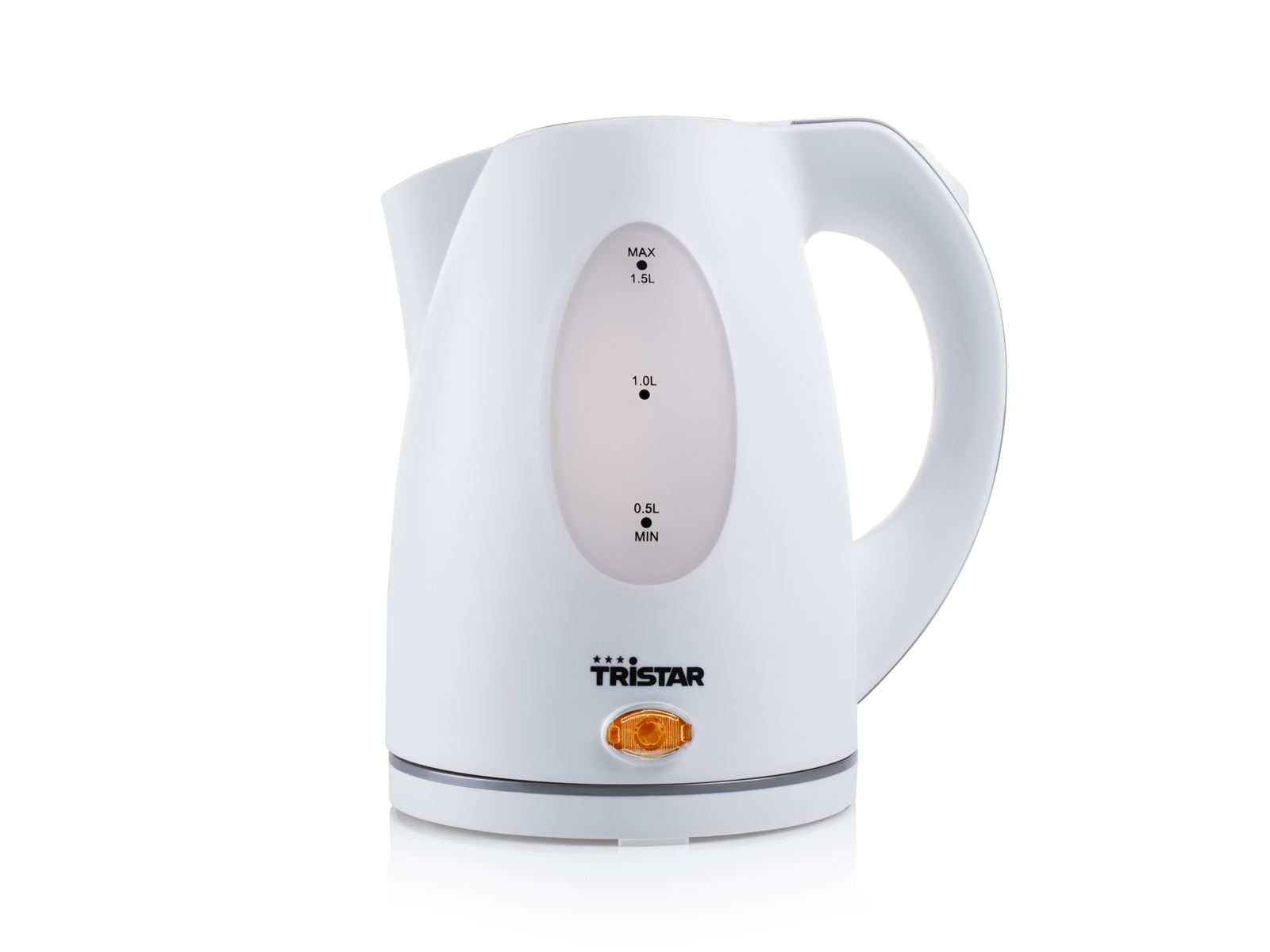 Biały czajnik elektryczny ze wskaźnikiem poziomu wody, pomarańczowy przycisk, białe tło.