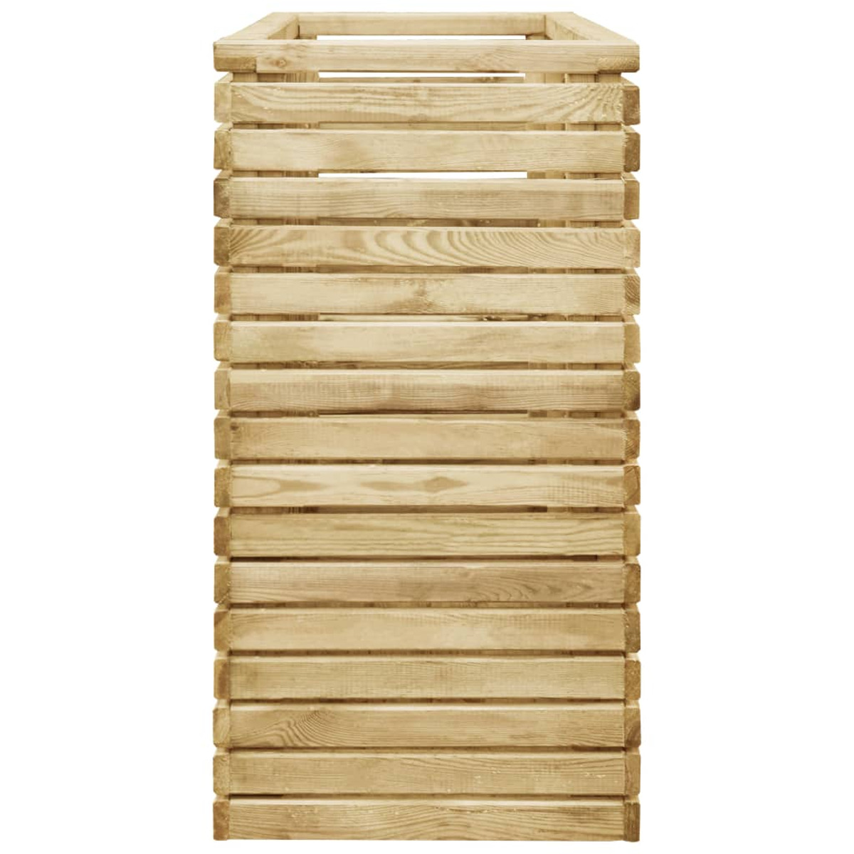 Eine hohe Pflanzkasten aus Holz. Vertikale Holzlatten. Helle Holzfarbe. Weißer Hintergrund.