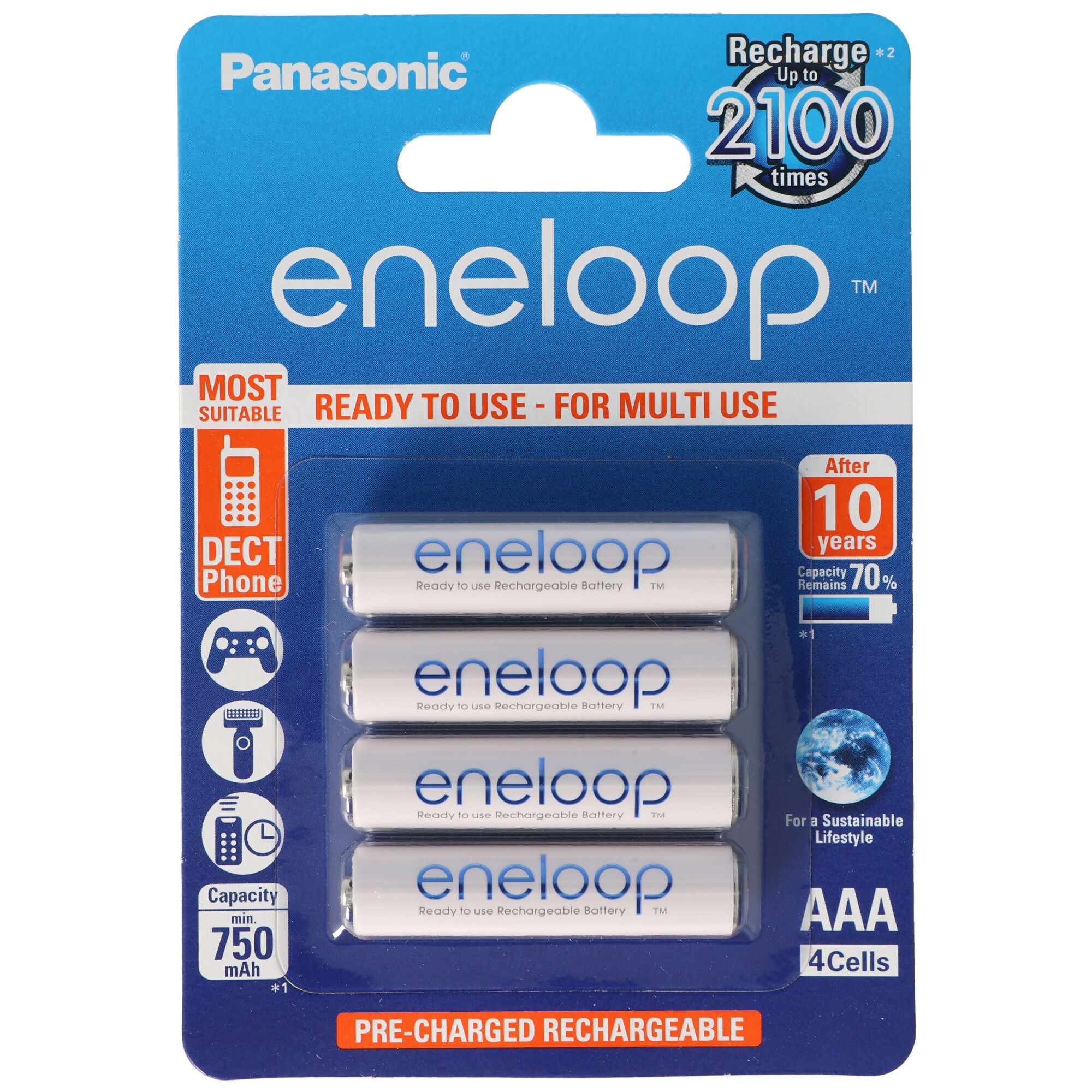 Vier Eneloop-Batterien in einer Packung. Die Packung ist blau und weiß. Der Text enthält "eneloop" und "AAA".