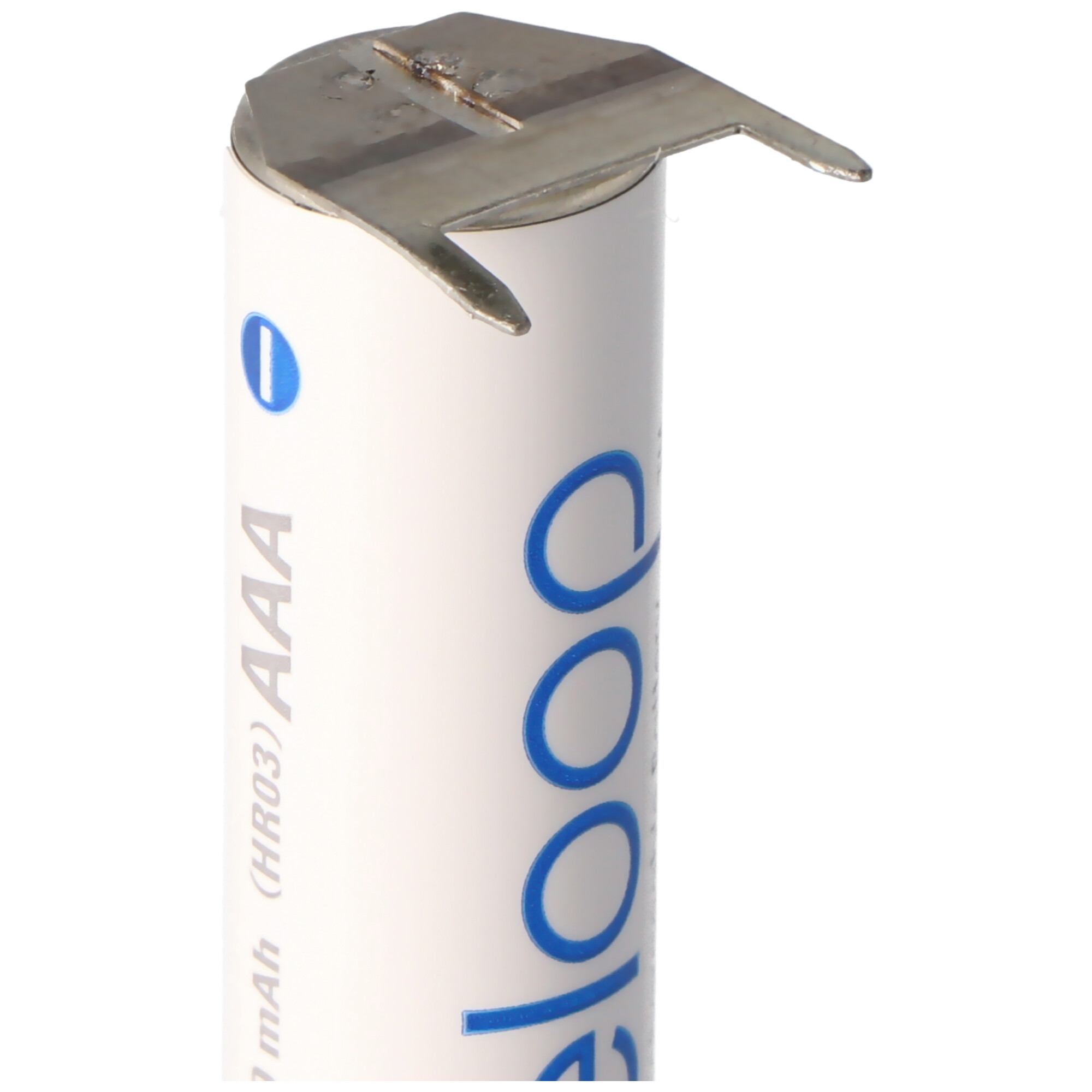 Weiße Batterie mit blauem Text und einem Metallkopf.