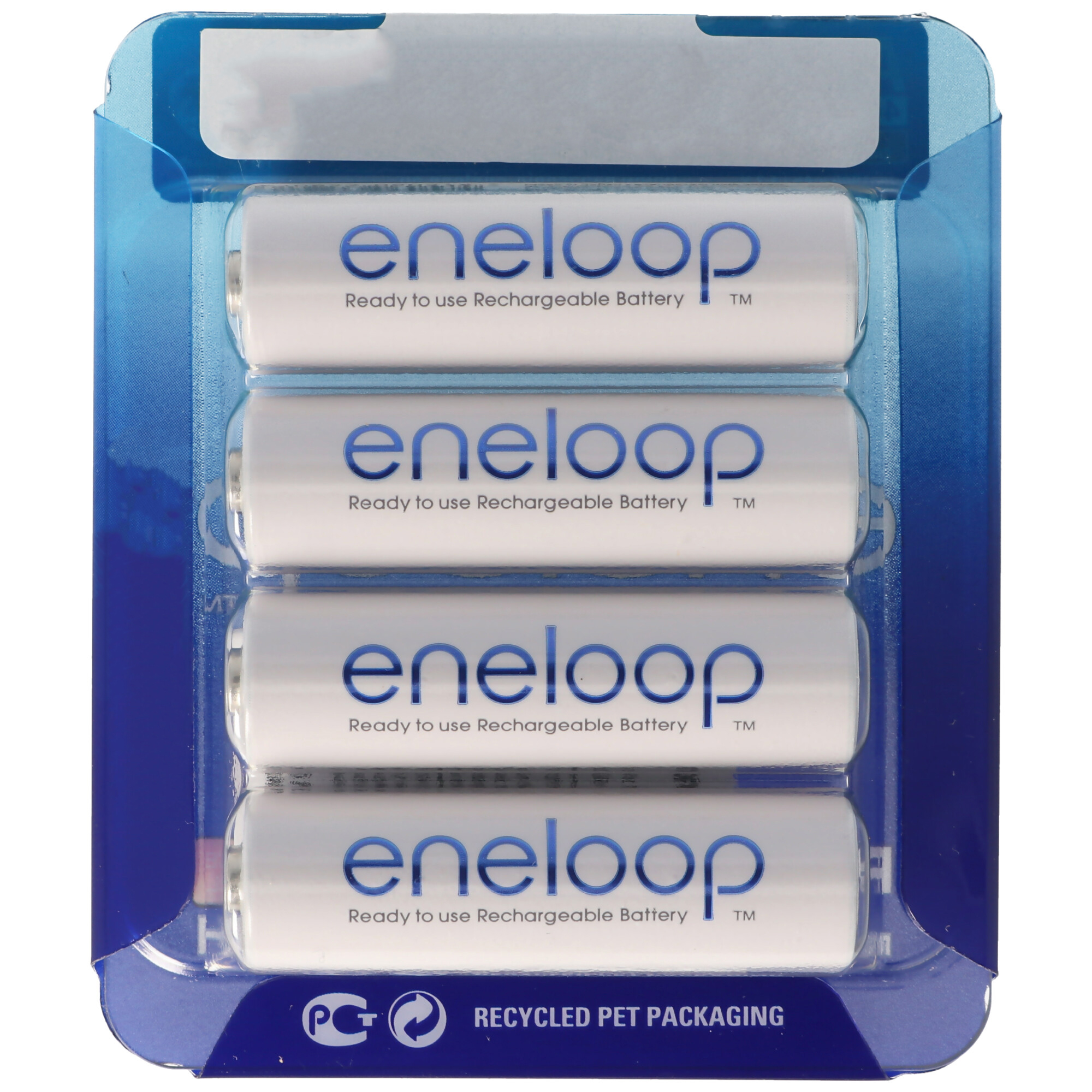 Vier weiße, wiederaufladbare eneloop-Batterien in einer transparenten Kunststoffverpackung. Das eneloop-Logo auf jeder Batterie.