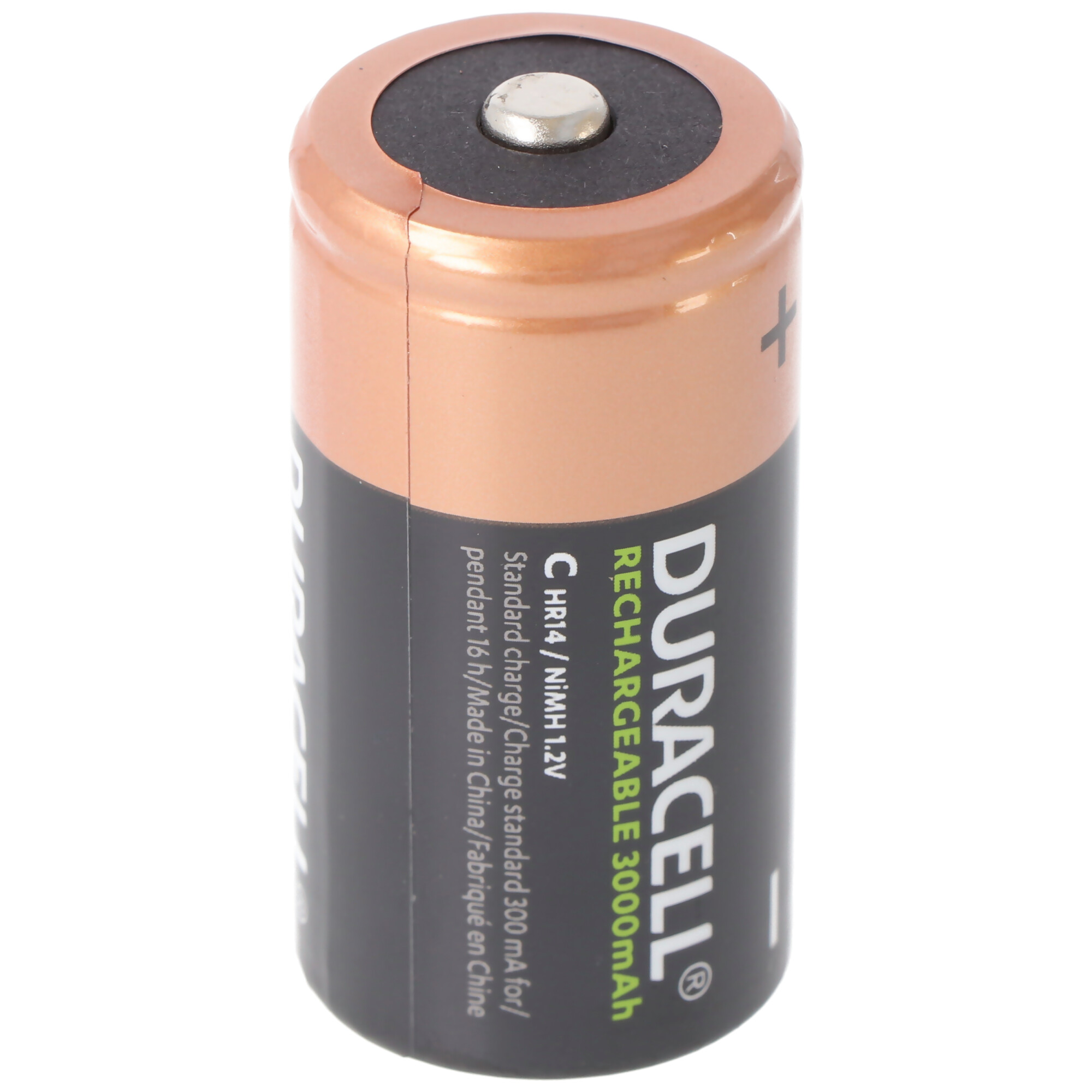 Eine wiederaufladbare Duracell-Batterie. Sie ist zylindrisch, mit kupferfarbenem Deckel und schwarzem Etikett.