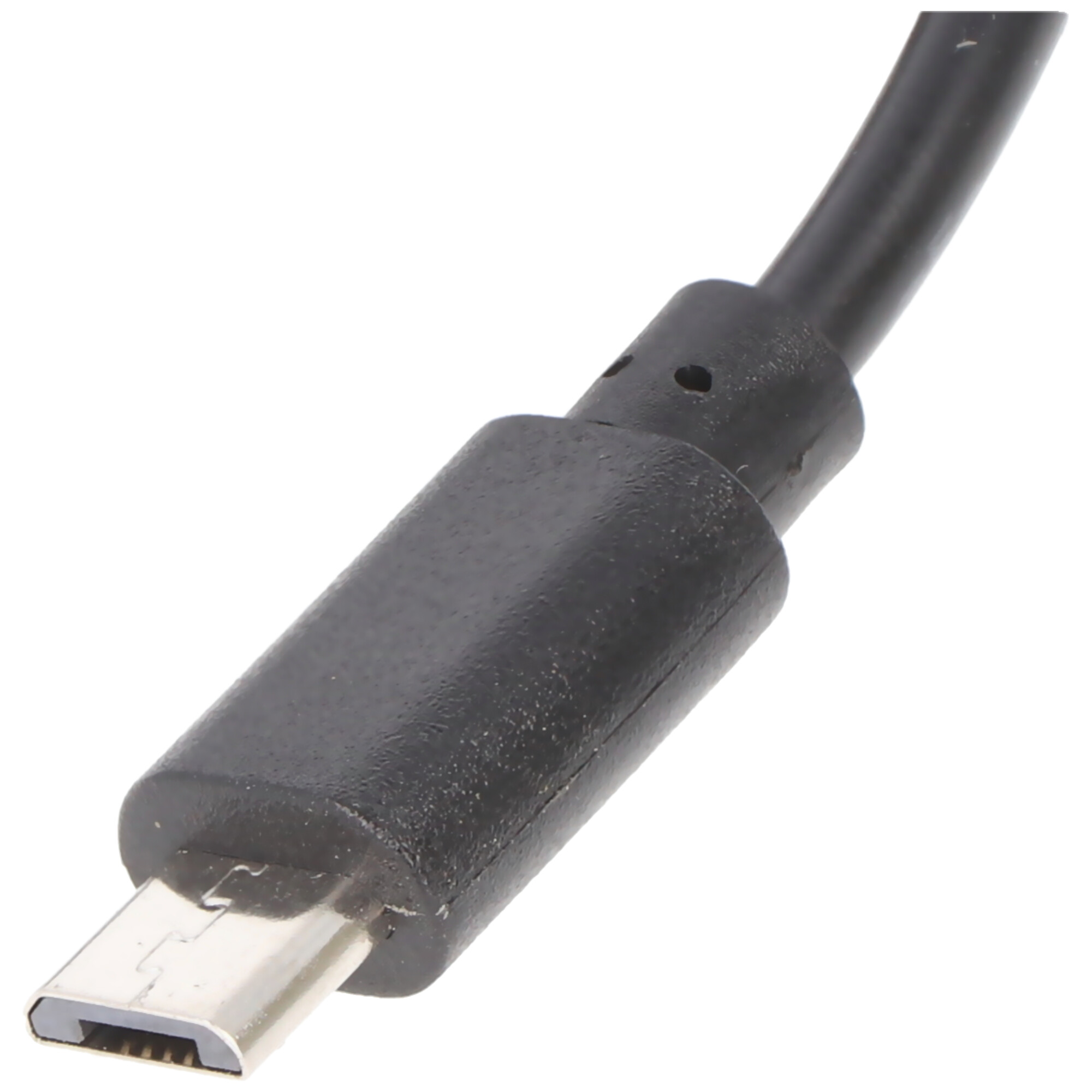 Nahaufnahme eines schwarzen Micro-USB-Kabelanschlusses, der das Anschlussende zeigt.
