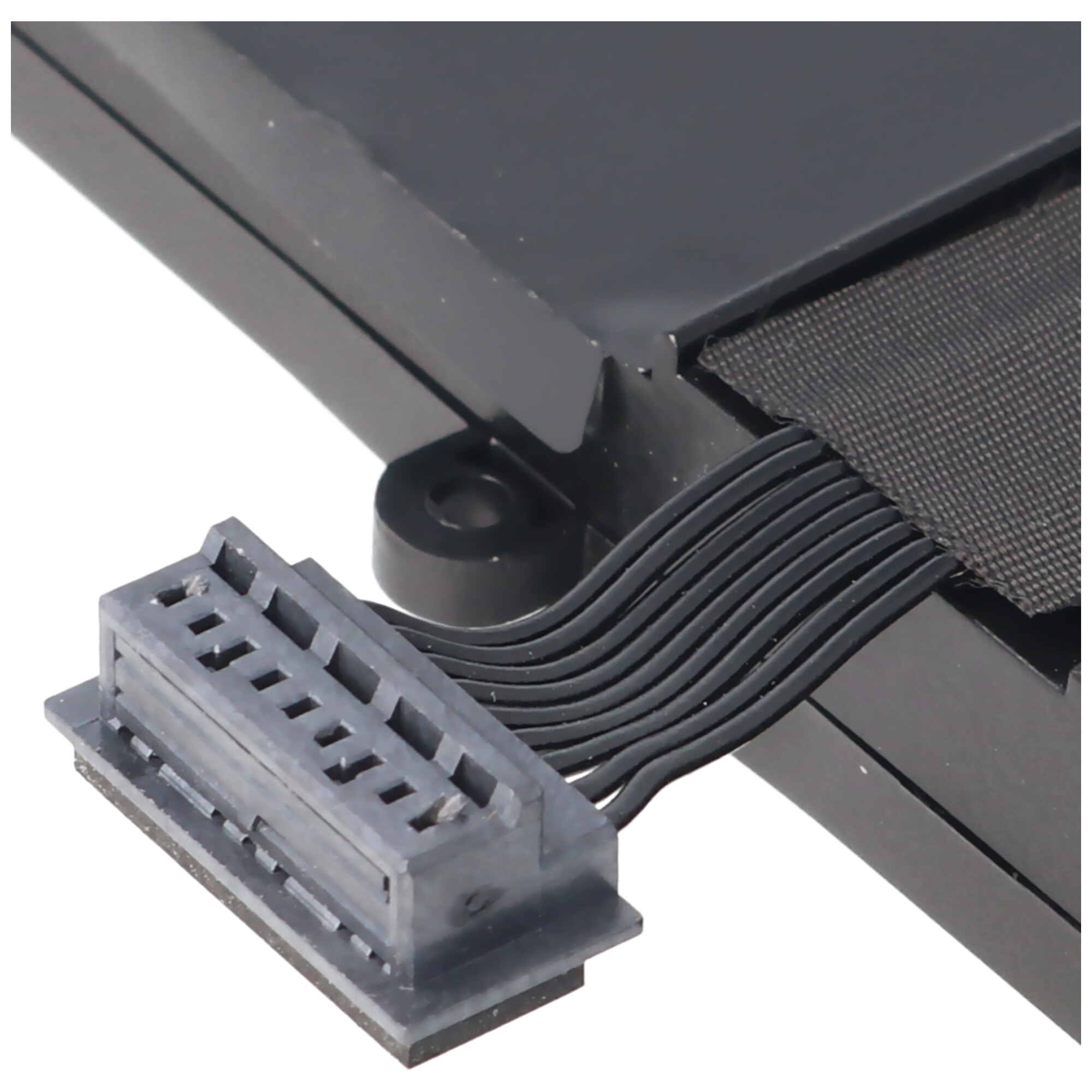 Ein schwarzer Laptop-Akku mit grauem Stecker und schwarzen Kabeln. Der Akku ist rechteckig.