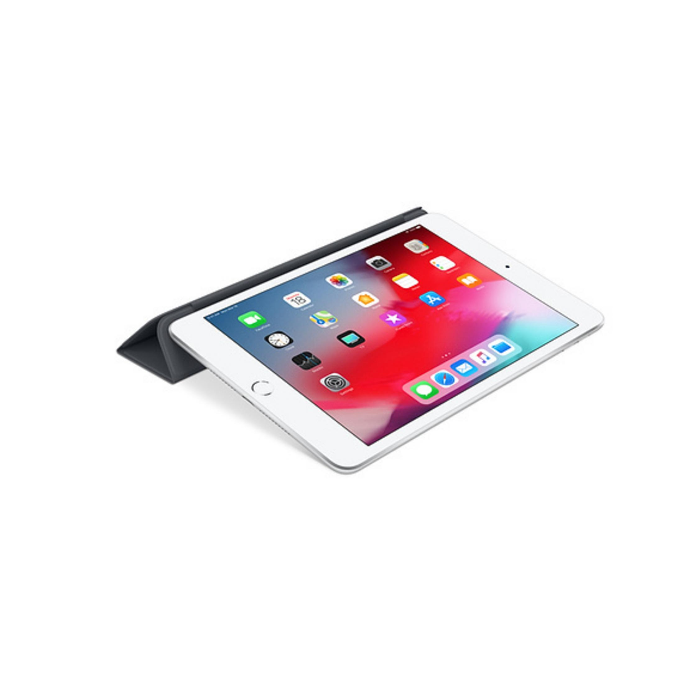 Witte tablet met een zwarte hoes. Het scherm toont app-pictogrammen.
