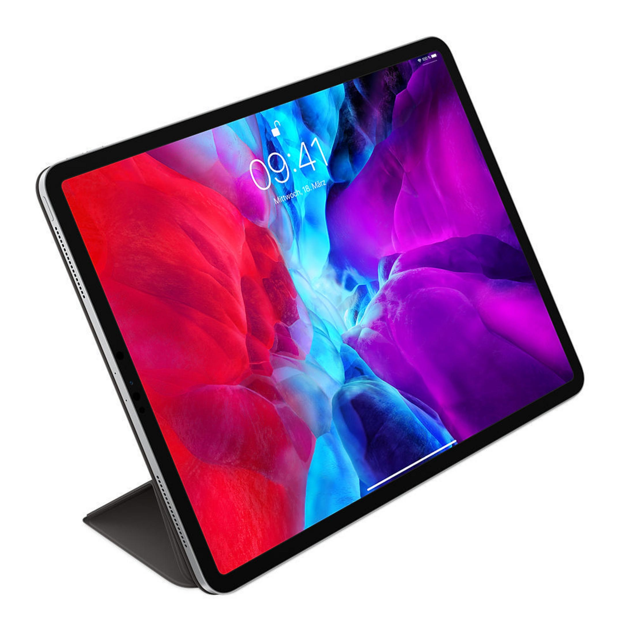 Ein iPad Pro mit schwarzem Rahmen, Bildschirm mit Uhrzeit und schwarzem Cover.