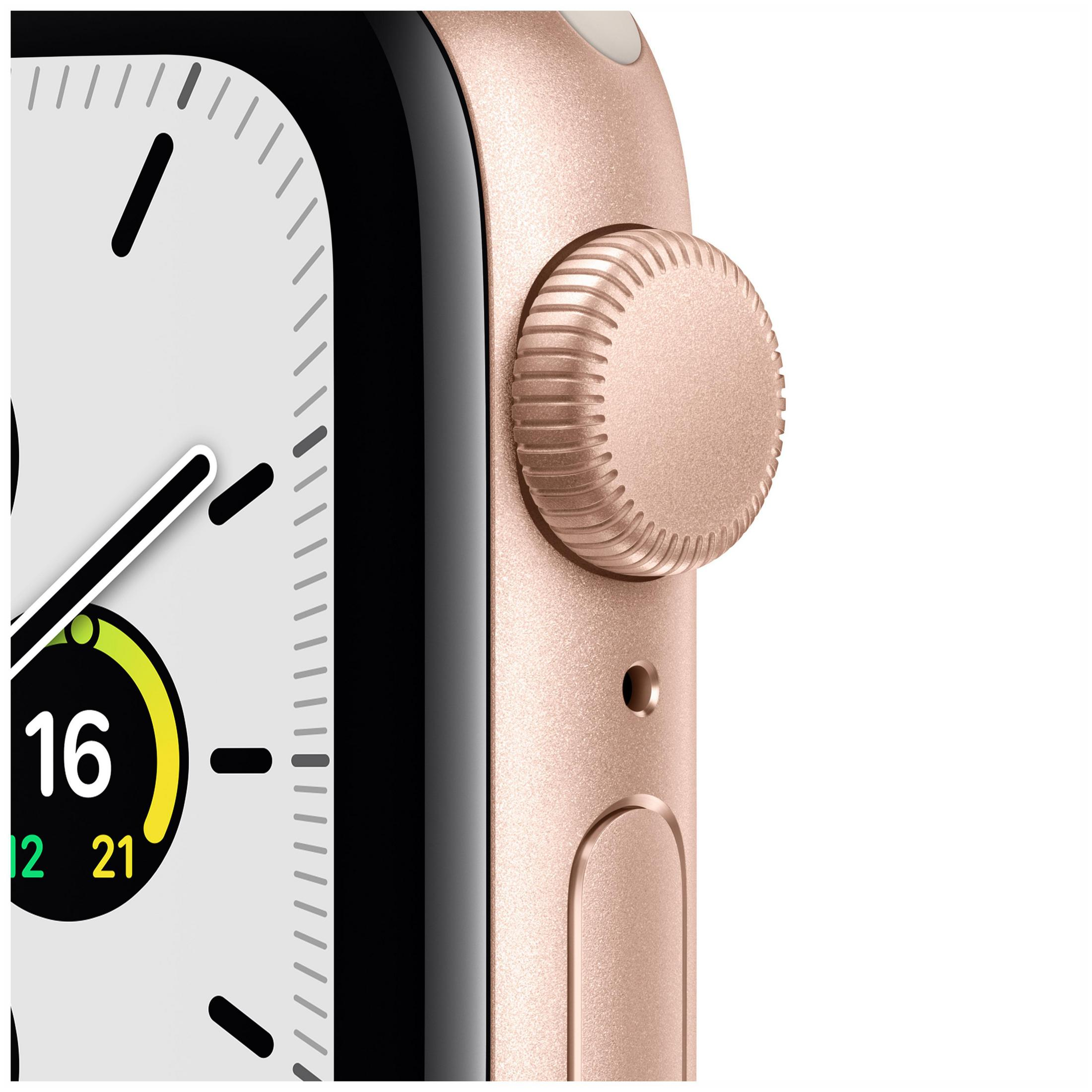Nahaufnahme einer Smartwatch mit digitaler Krone und Zifferblatt sichtbar.