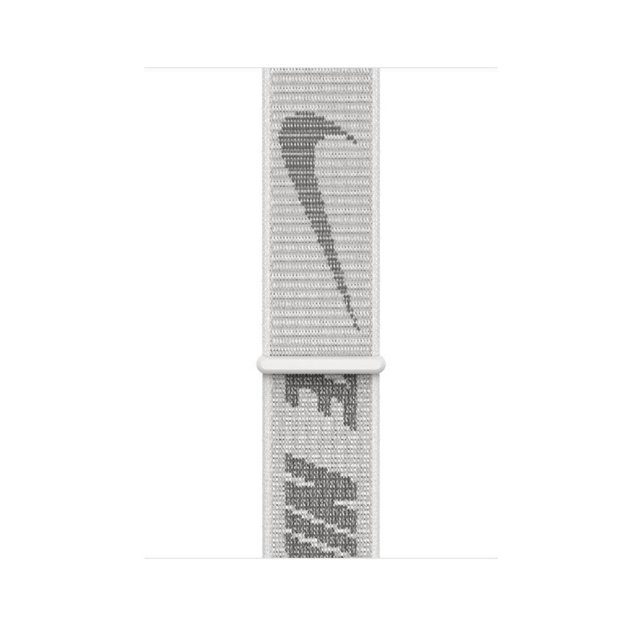 Witte horlogeband met Nike-logo, grijze swoosh, op een witte achtergrond.