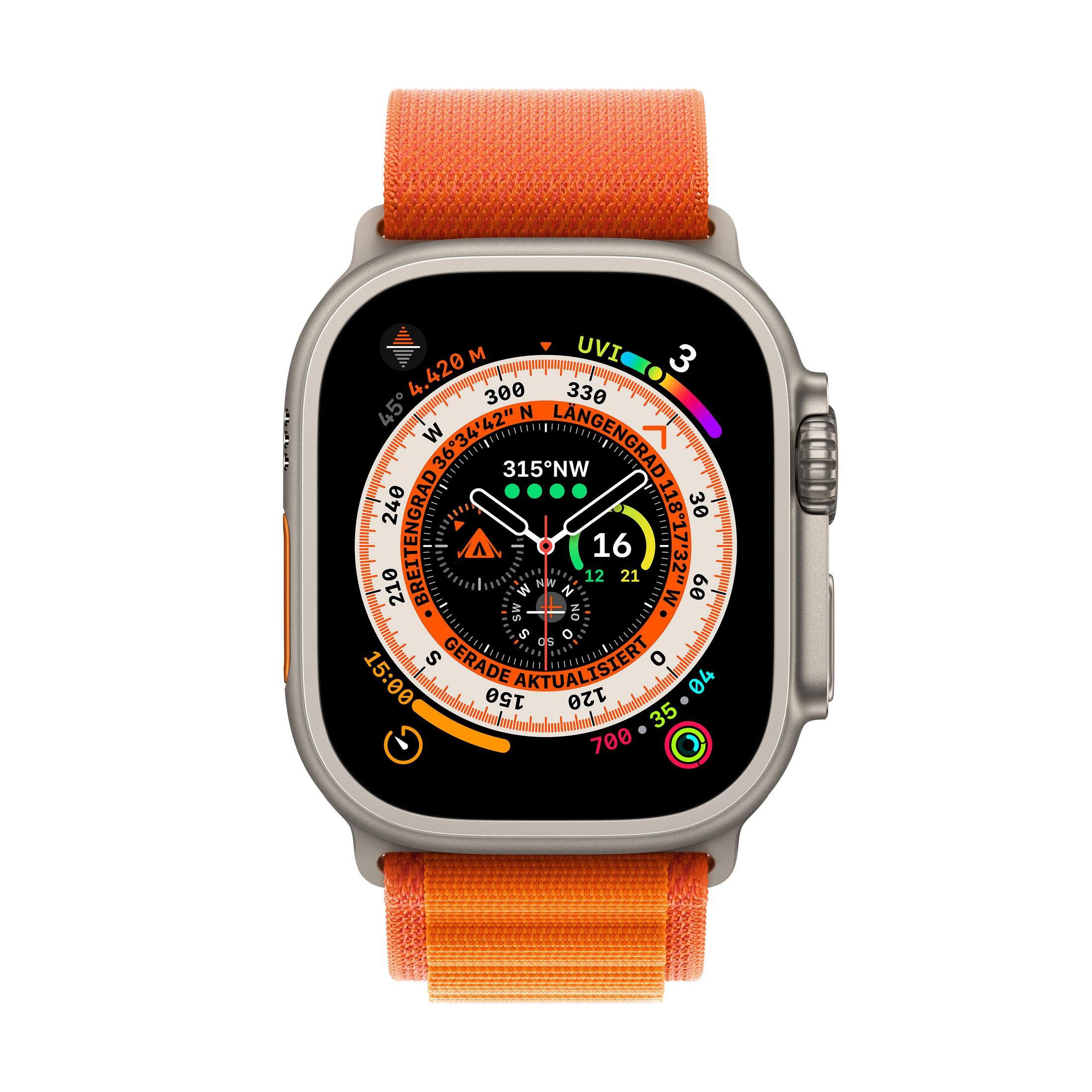 Silberne Apple Watch Ultra mit orangefarbenem Armband, zeigt Kompass und Zeit auf dem Bildschirm.