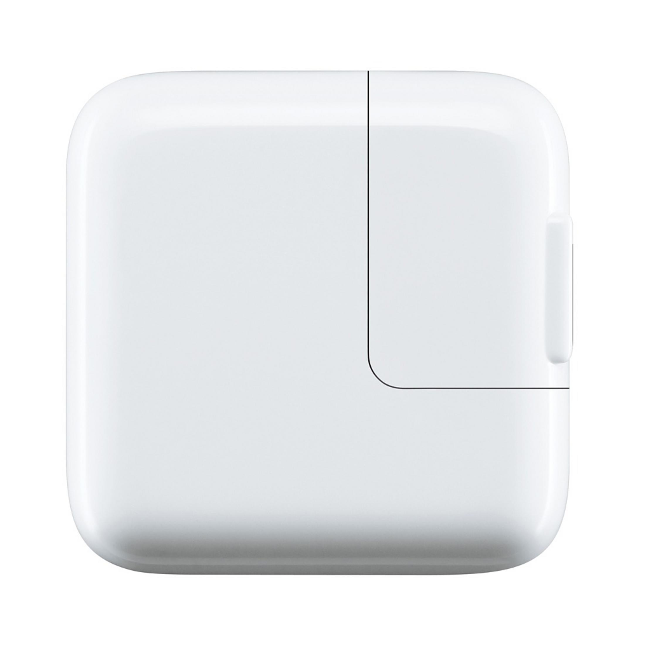 Un adattatore di alimentazione Apple bianco isolato su sfondo bianco. Ha una forma quadrata.