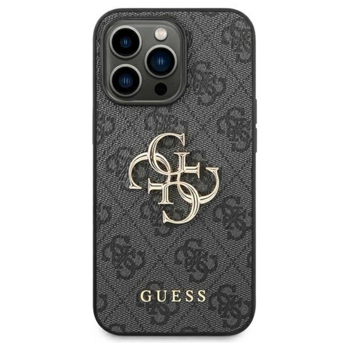 Guess-Handyhülle mit grauem Monogrammmuster und goldenem Guess-Logo auf einem Smartphone.