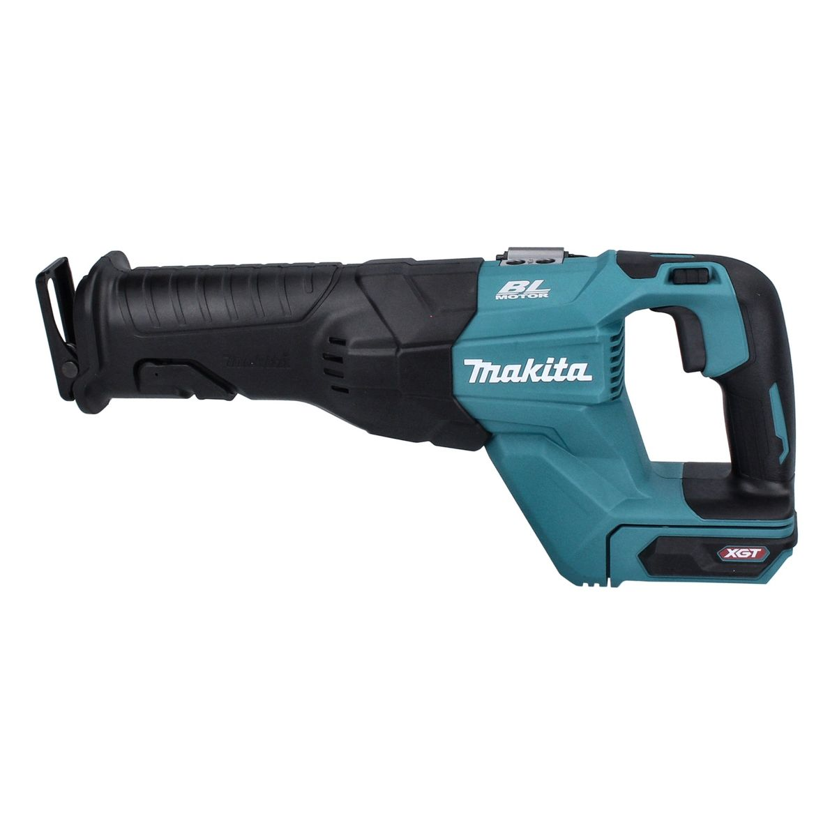 Eine teal- und schwarze Makita Säbelsäge. Der Markenname ist sichtbar. Die Säge liegt auf einer weißen Oberfläche.