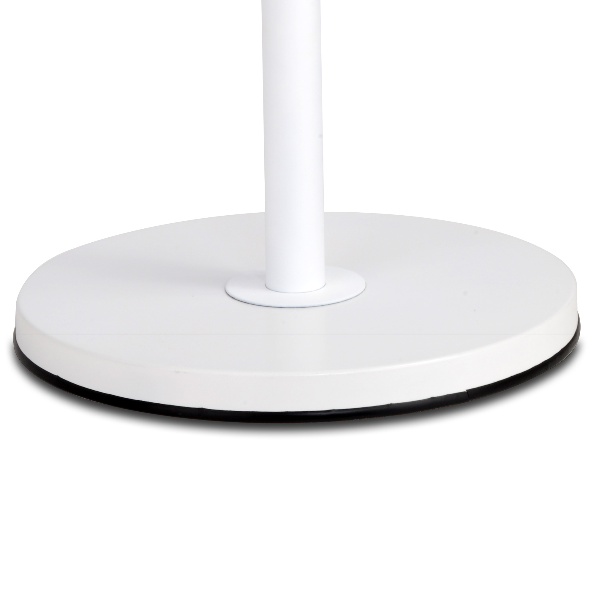 Weißer Sockel und Stange einer Lampe. Ein schwarzer Rand umrandet den Sockel.