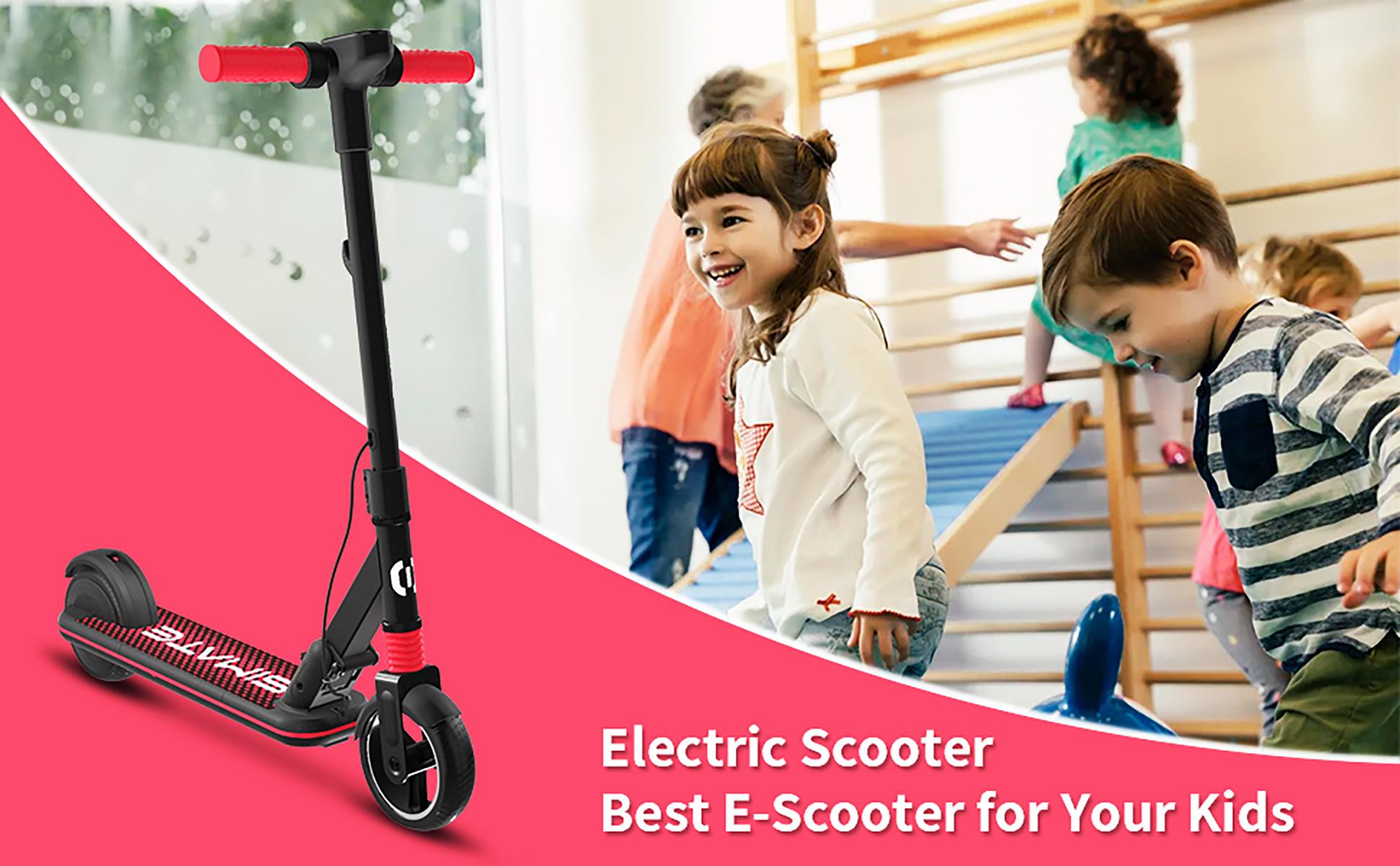 Ein roter und schwarzer Elektroroller mit Kindern und Erwachsenen, die im Hintergrund spielen.