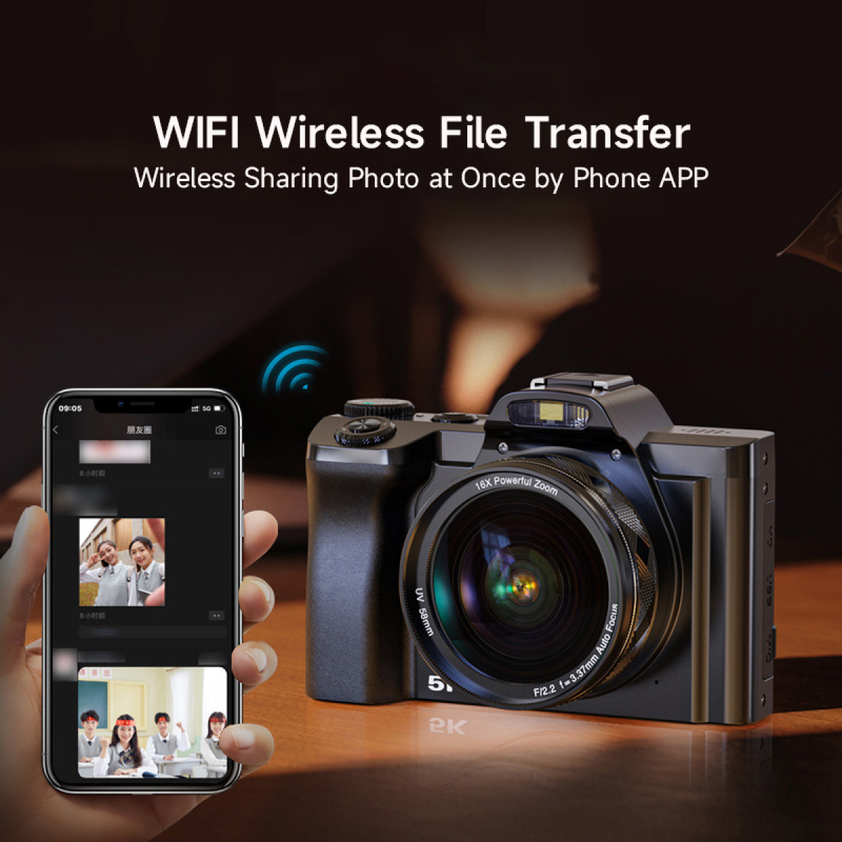 Czarny aparat z ekranem pokazującym czat. Nakładka tekstowa: WIFI Wireless File Transfer.