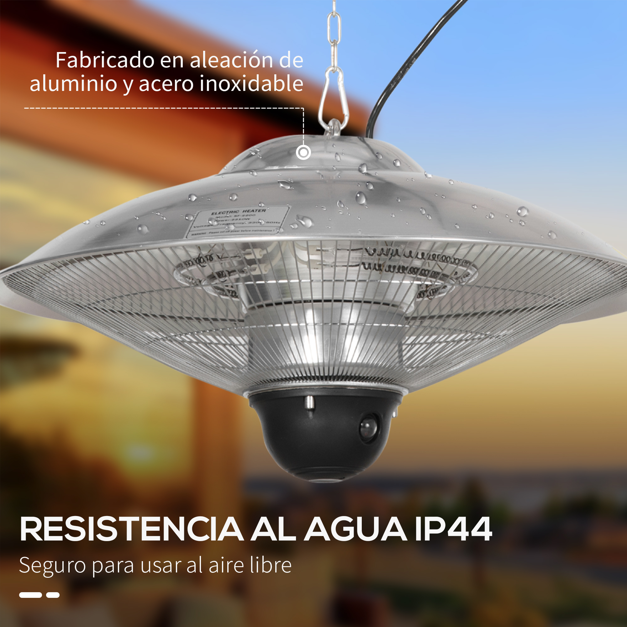 Calentador plateado para exteriores con base negra, seguro para uso al aire libre.