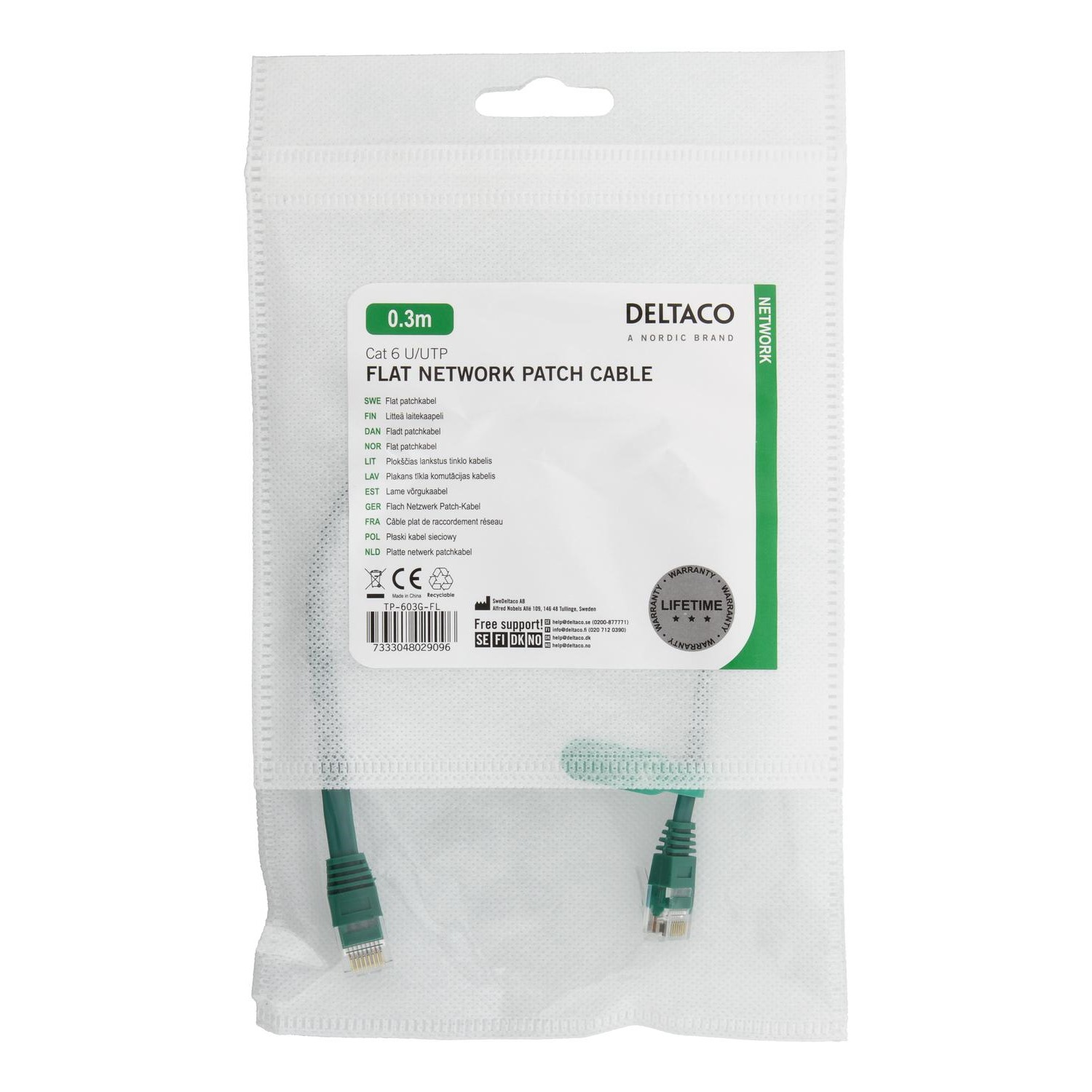 Un sacchetto di plastica sigillato contenente un cavo patch di rete piatto verde.