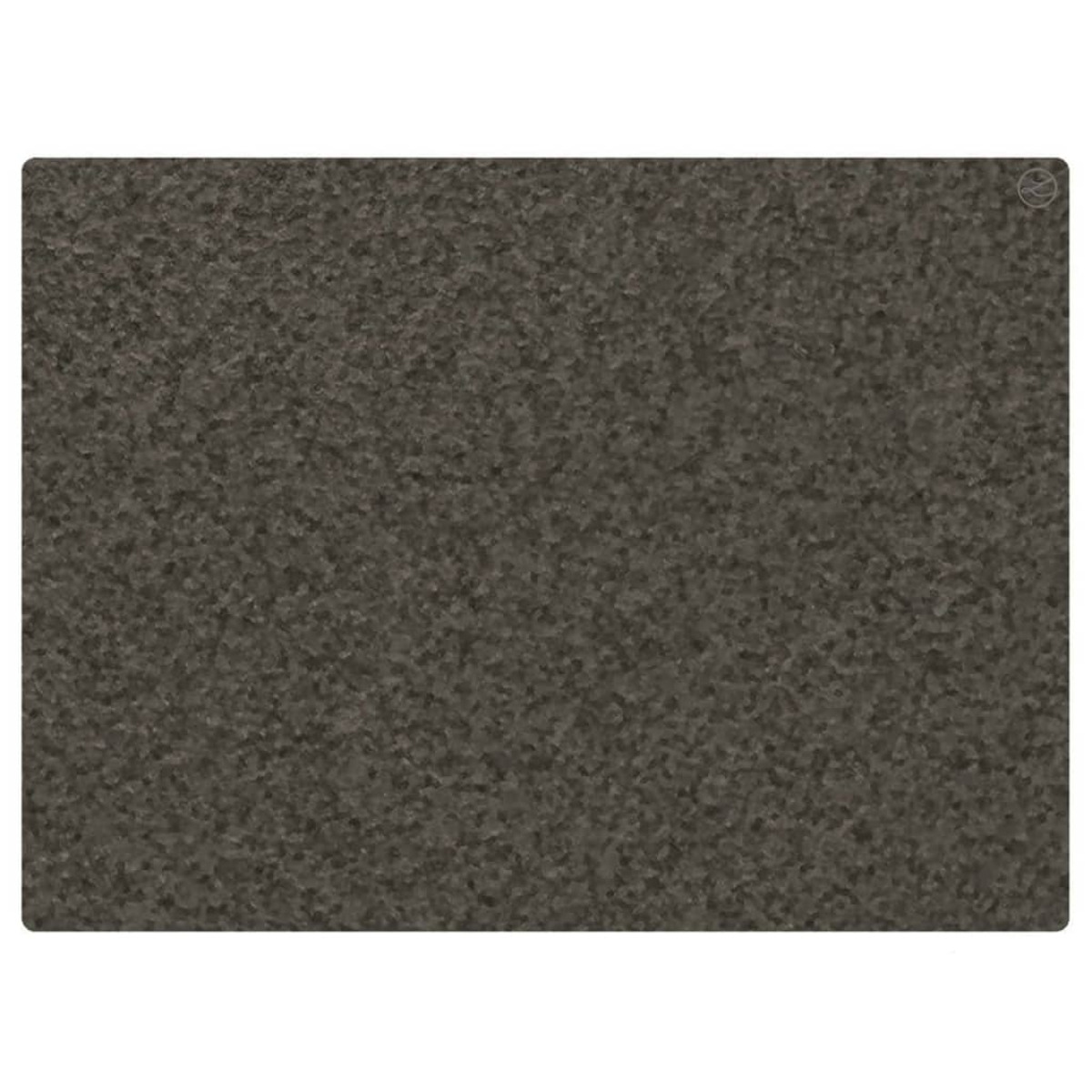 Rechteckige, braun strukturierte Matte. Dunkelbraune Farbe.
