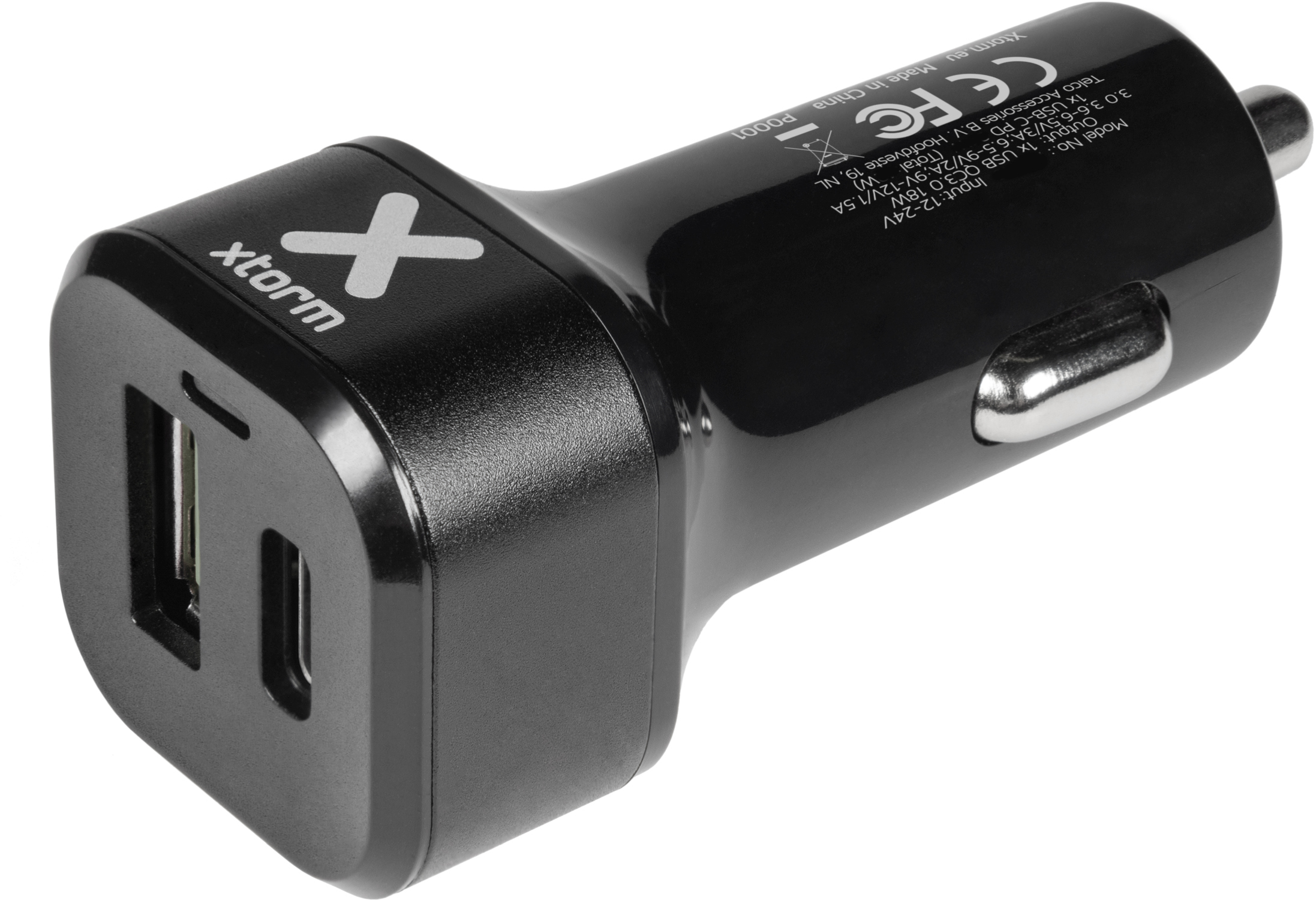 Schwarzes Autoladegerät mit zwei USB-Anschlüssen. Die Marke ist 'xtorm'. Weißer Hintergrund.