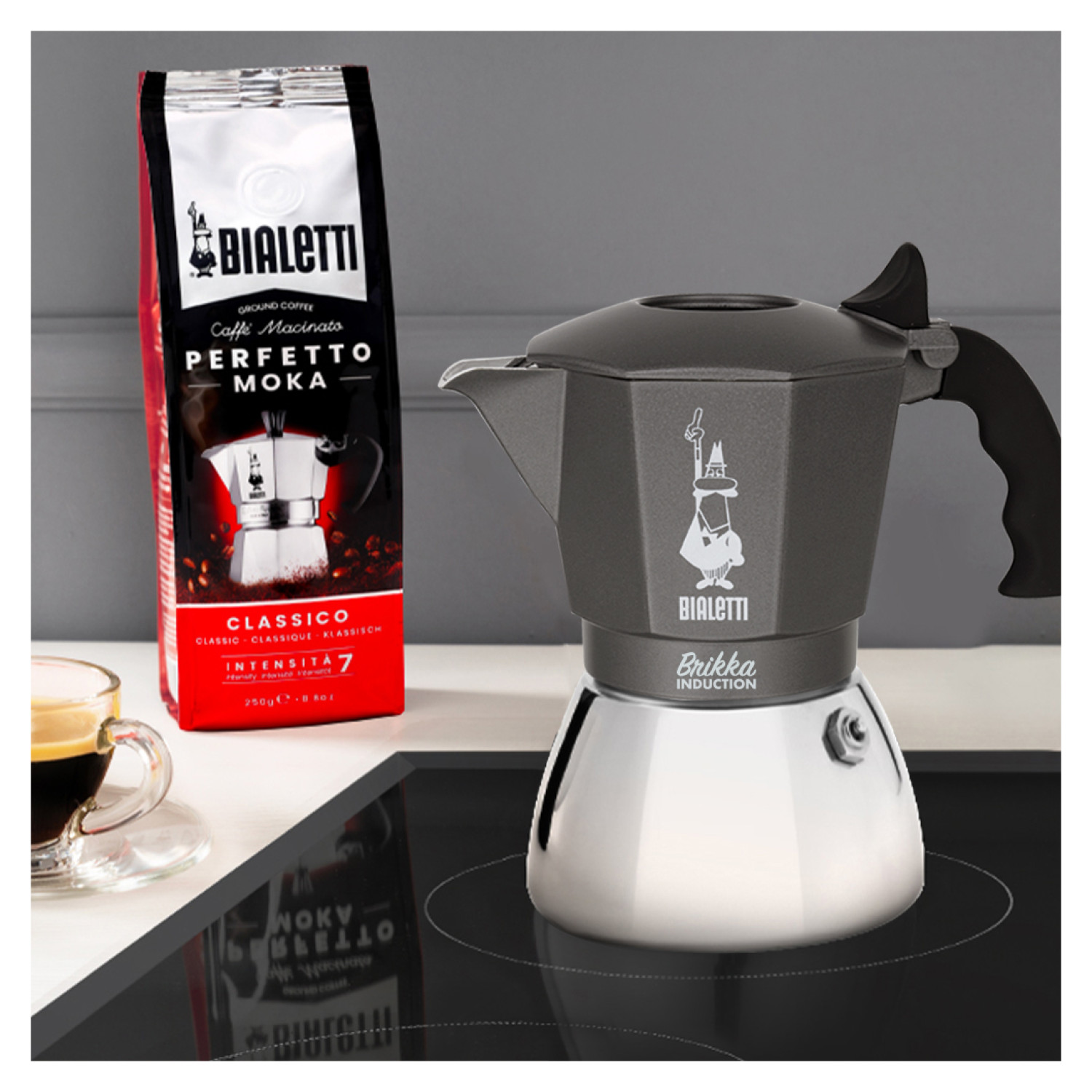 4 Induktion Tassen Espressokocher Brikka BIALETTI Grau für